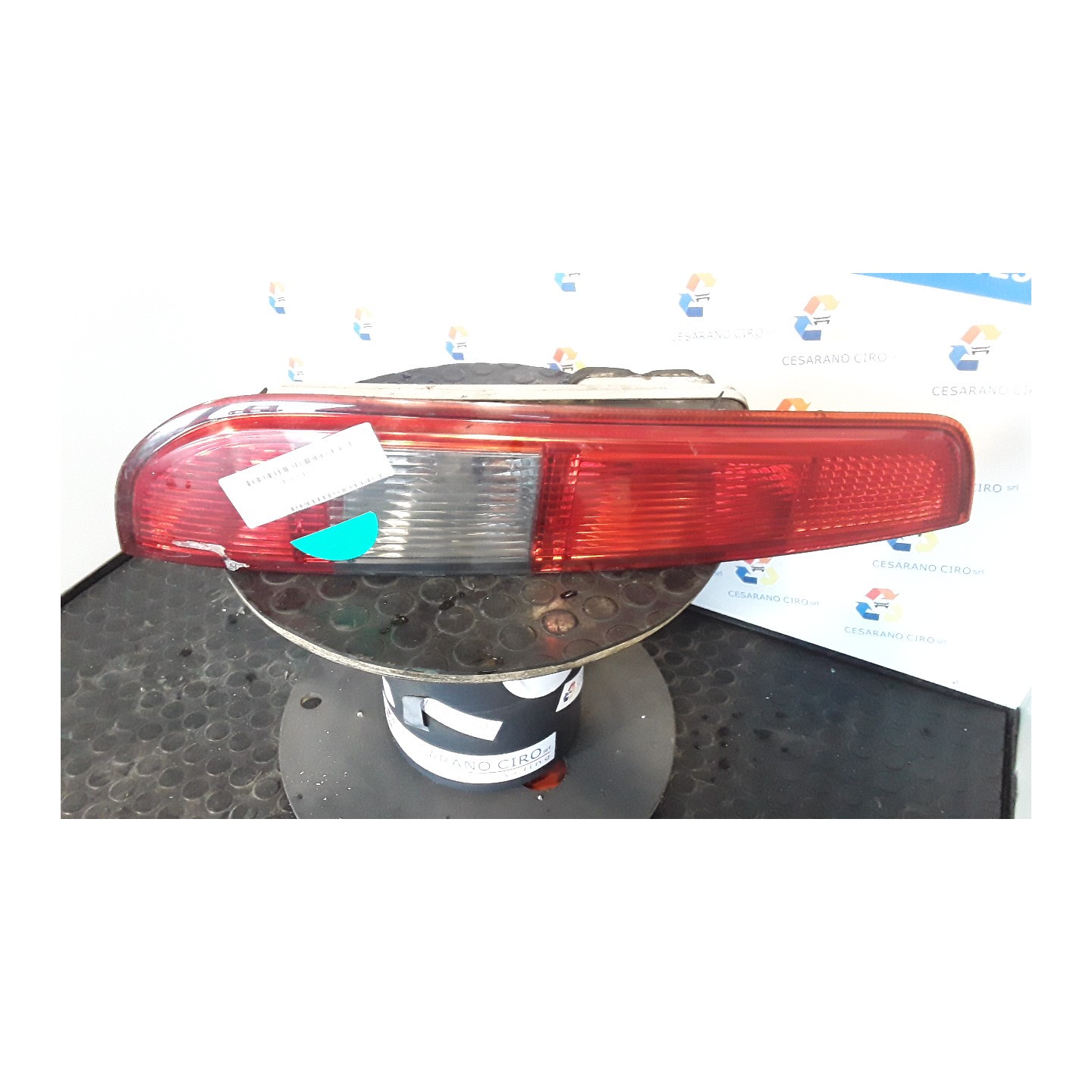 FANALE POST. SX. 028 FORD FOCUS (CAP) (11/04-06/08) KKDA 1420468