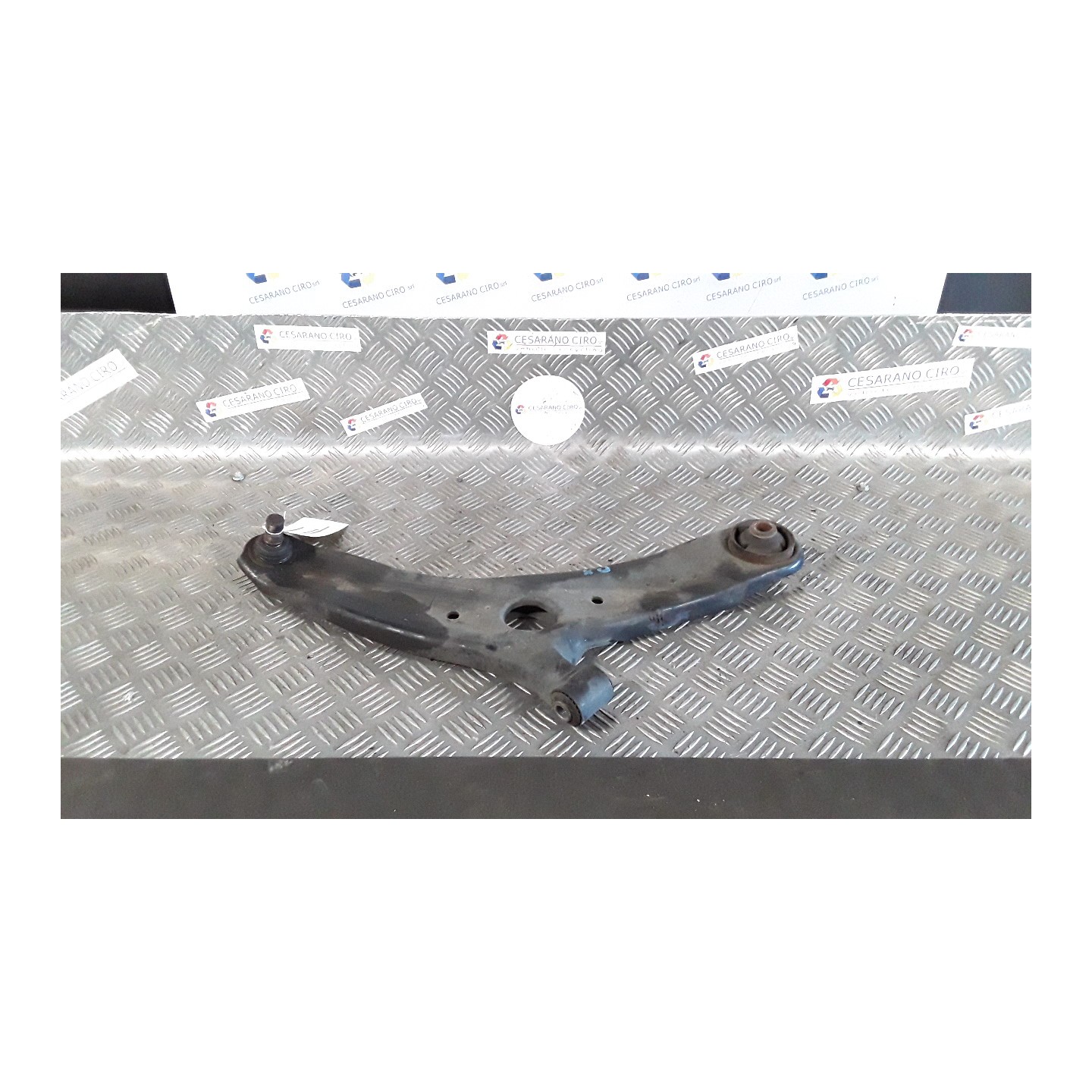 BRACCIO OSCILLANTE SOSP. ANT. DX. 034 KIA SOUL (03/09-) D4FB 545012K300