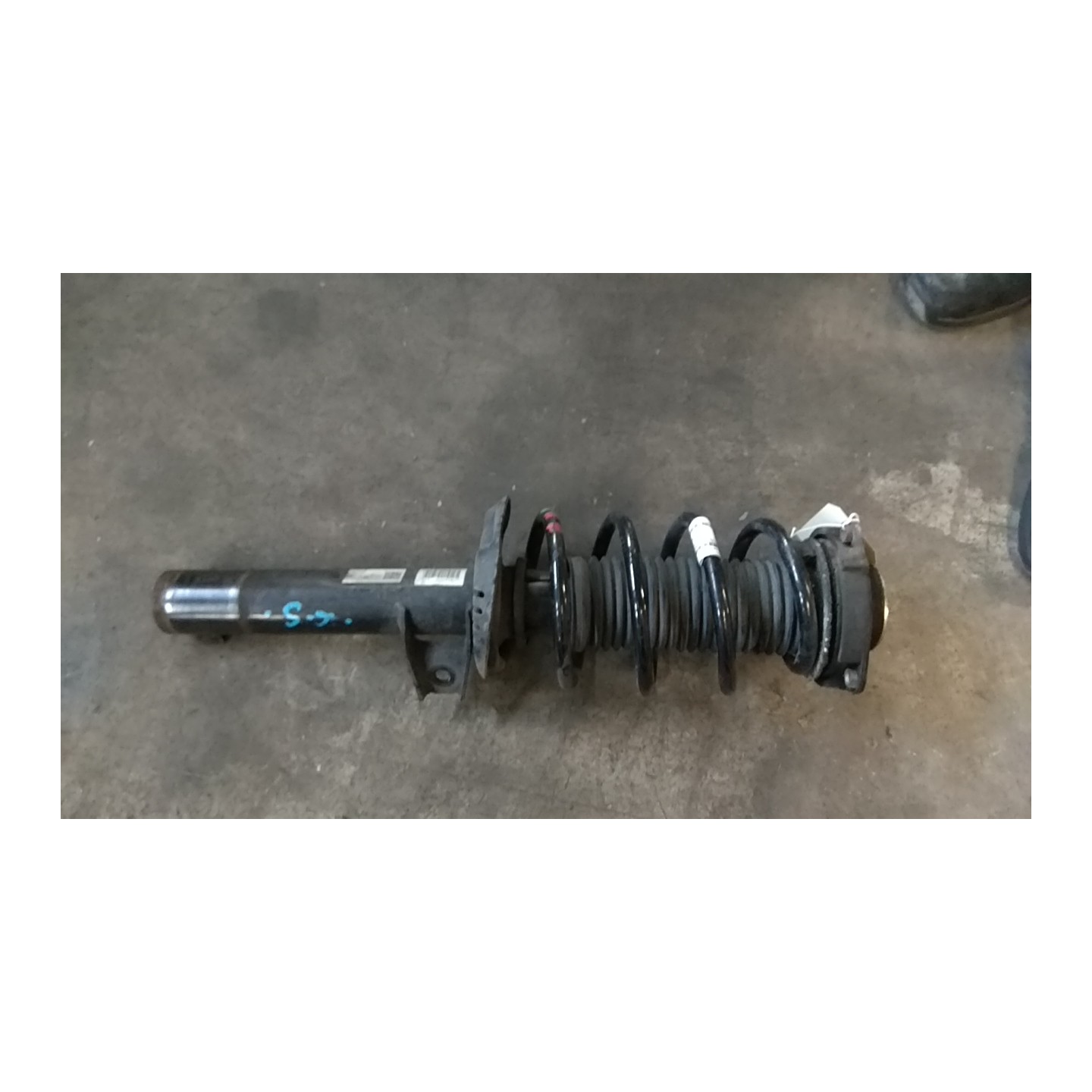AMMORTIZZATORE ANT. P/DISCO 280X22MM/SOSP.RINFORZ. SX. 069 VOLKSWAGEN CADDY KOMBI (08/10-12/15) CAY 1K0413031BA