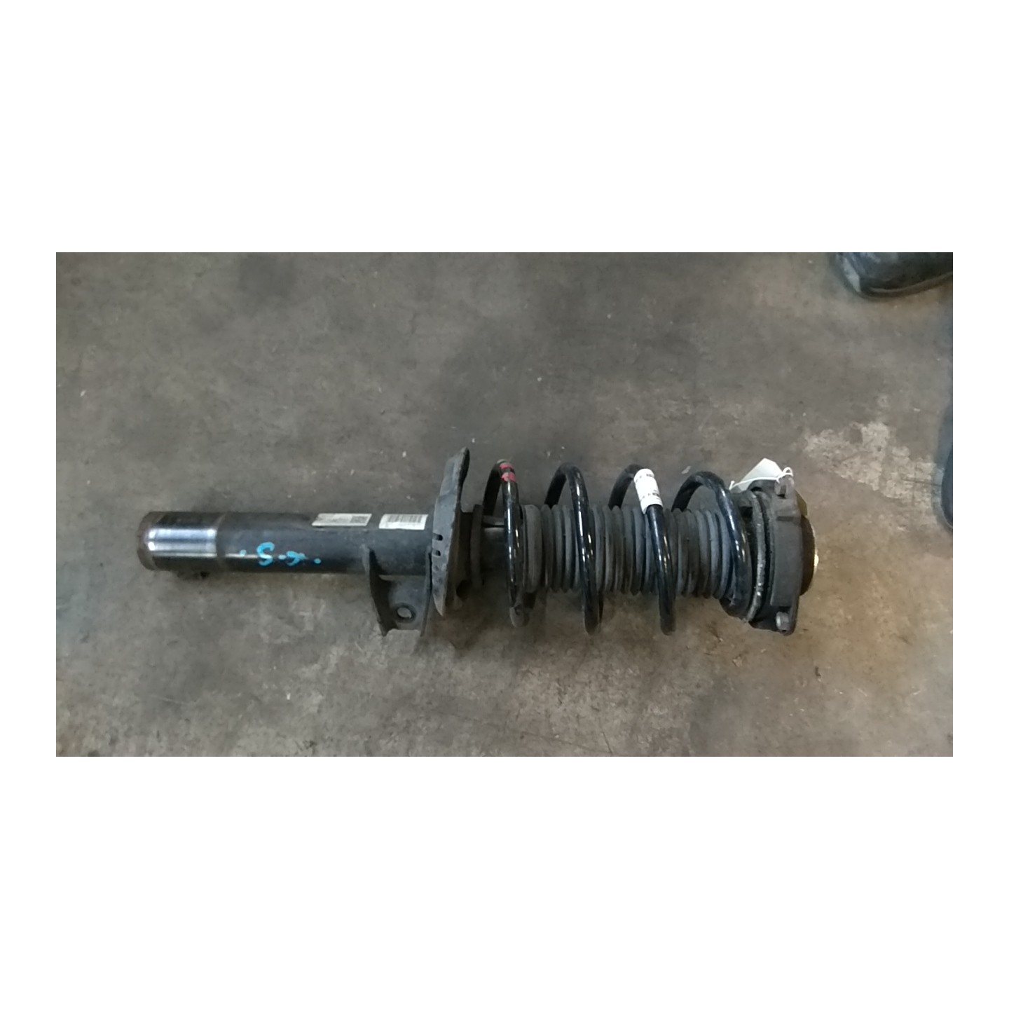AMMORTIZZATORE ANT. P/DISCO 280X22MM/SOSP.RINFORZ. SX. 069 VOLKSWAGEN CADDY KOMBI (08/10-12/15) CAY 1K0413031BA