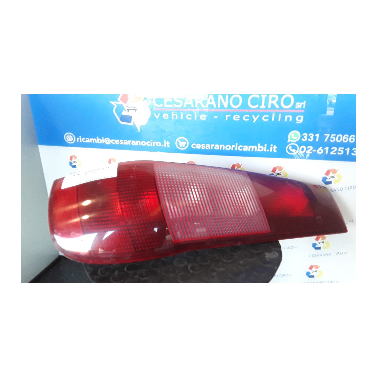 FANALE POST. DX. 254 FIAT PUNTO 1A SERIE (11/93-10/99) 176B2000 7730722