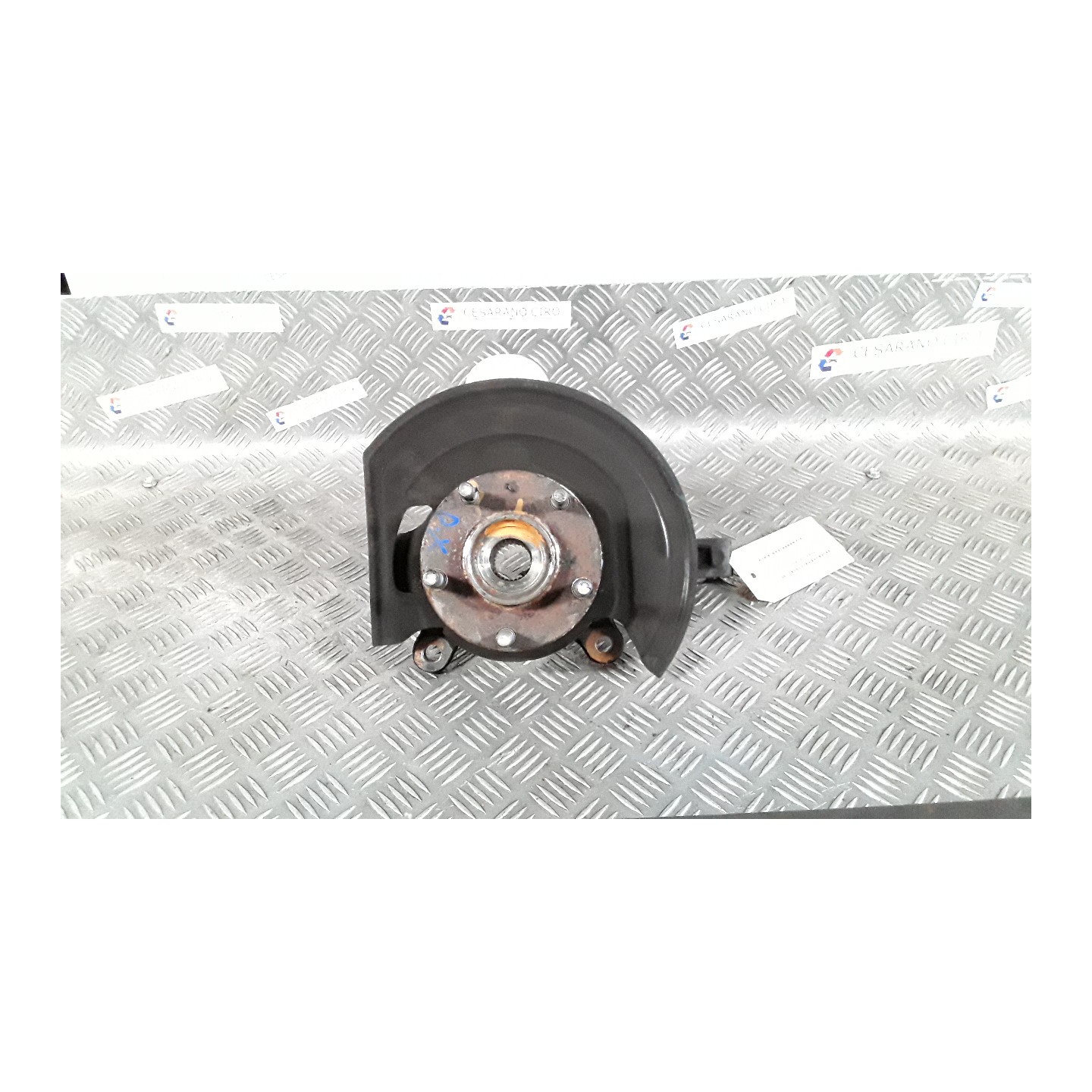 MONTANTE SOSP. ANT. DX. 096 NISSAN QASHQAI (J10E/JJ10E) (09/10-) HR16 40014JD000