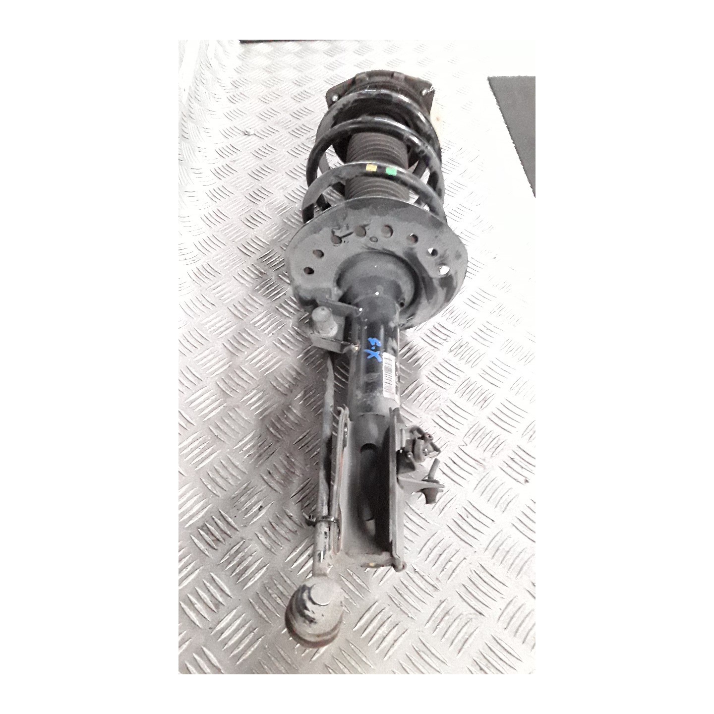 AMMORTIZZATORE ANT. SX. 099 NISSAN QASHQAI (J10E/JJ10E) (09/10-) HR16 E4303BR00B