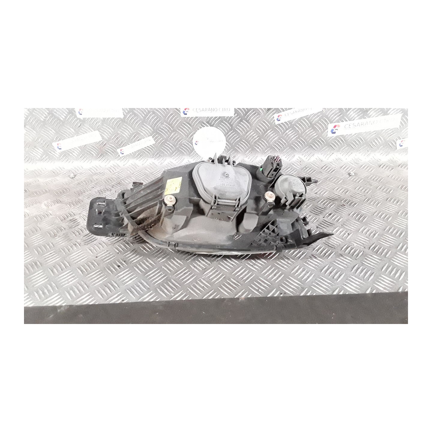 PROIETTORE SX. 229 FORD FIESTA (DX) (09/99-02/02) DHB 1127897