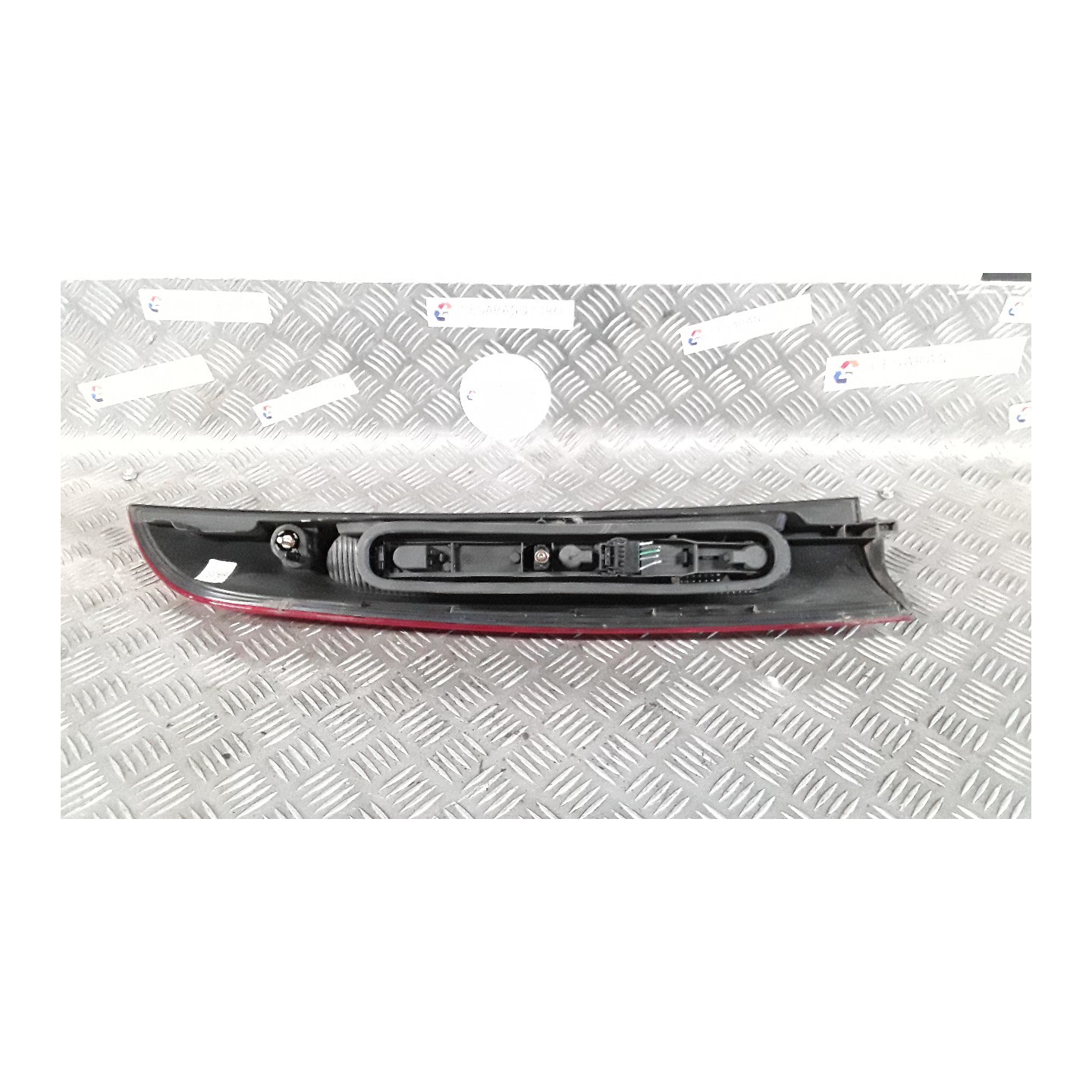 FANALE POST. P/PORTELLO POST. DX. 235 RENAULT KANGOO (04/03-03/09) K9KB7 8200150621