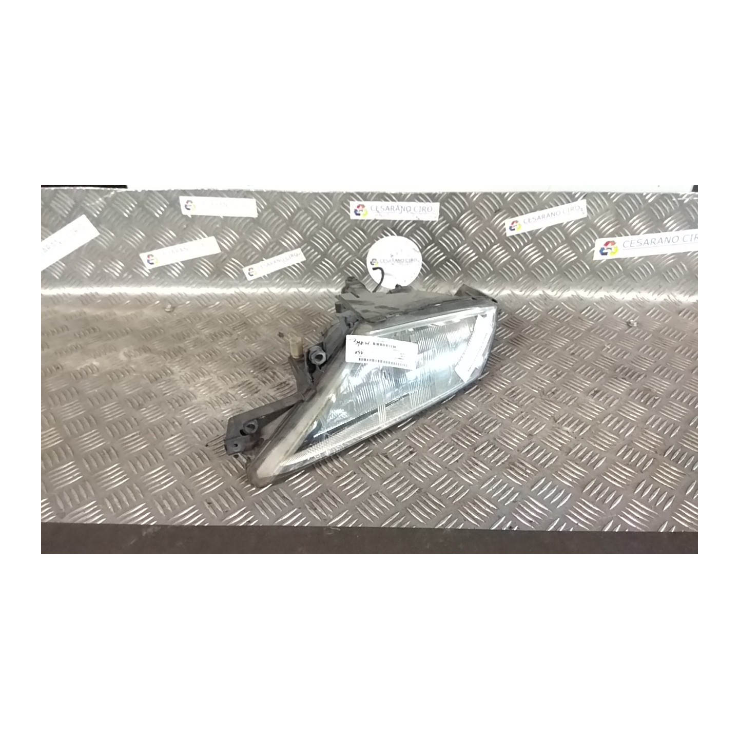 PROIETTORE SX. 064 LANCIA Y (01/96-10/00) 840A3000 46469877