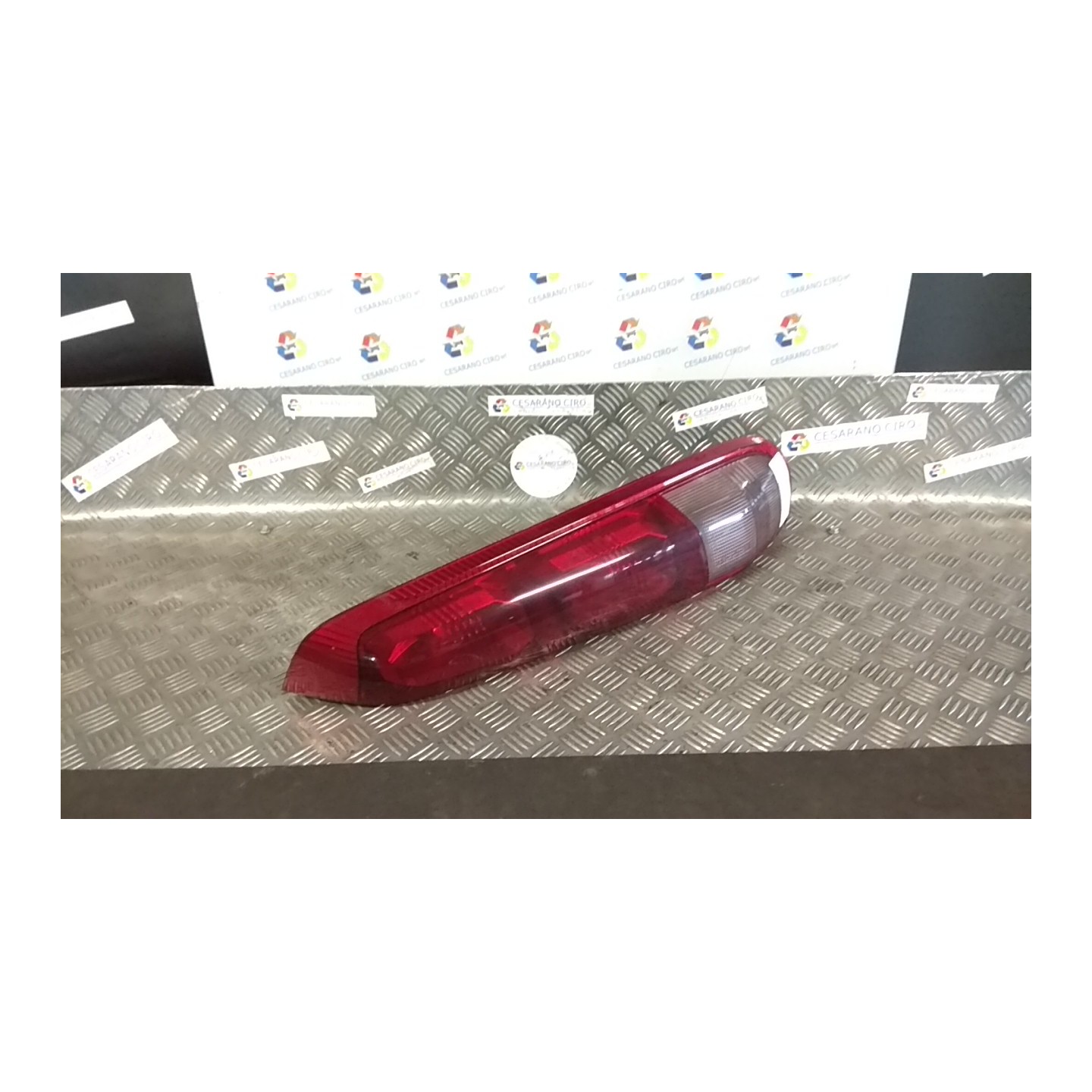 FANALE POST. DX. 080 NISSAN X-TRAIL (T30) (10/03-08/07) YD22 26550EQ00A