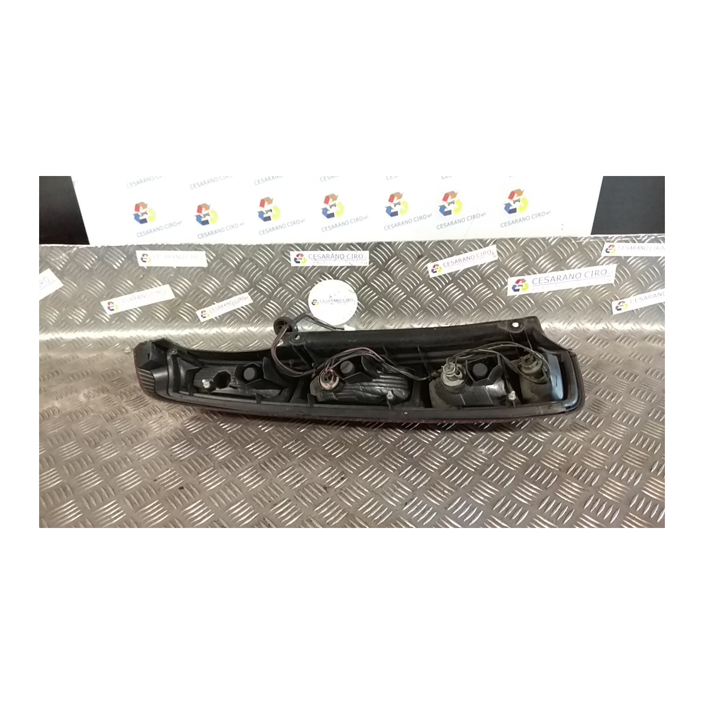 FANALE POST. DX. 080 NISSAN X-TRAIL (T30) (10/03-08/07) YD22 26550EQ00A