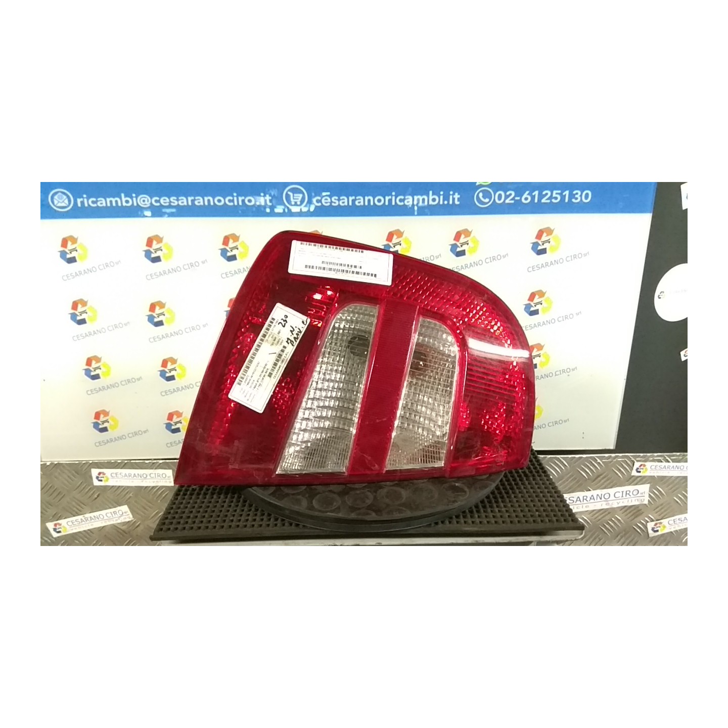 FANALE POST. SX. 112 SKODA FABIA (6Y) (01/00-11/07) BBY 6Y6945111C