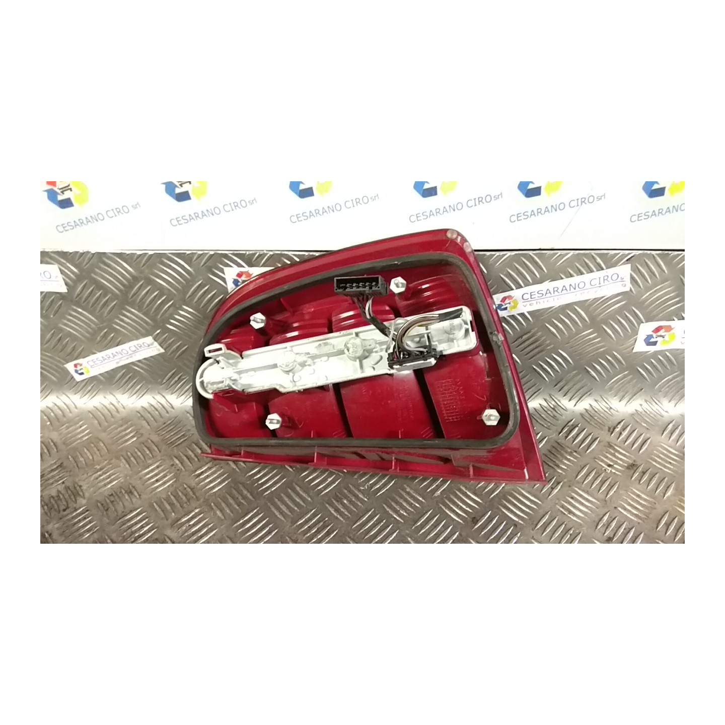 FANALE POST. SX. 112 SKODA FABIA (6Y) (01/00-11/07) BBY 6Y6945111C
