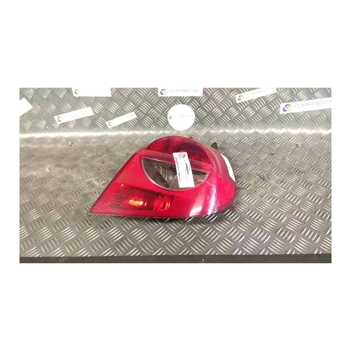 FANALE POST. DX. 177 RENAULT CLIO 3A SERIE (07/05-05/09) K4JG7 8200459960