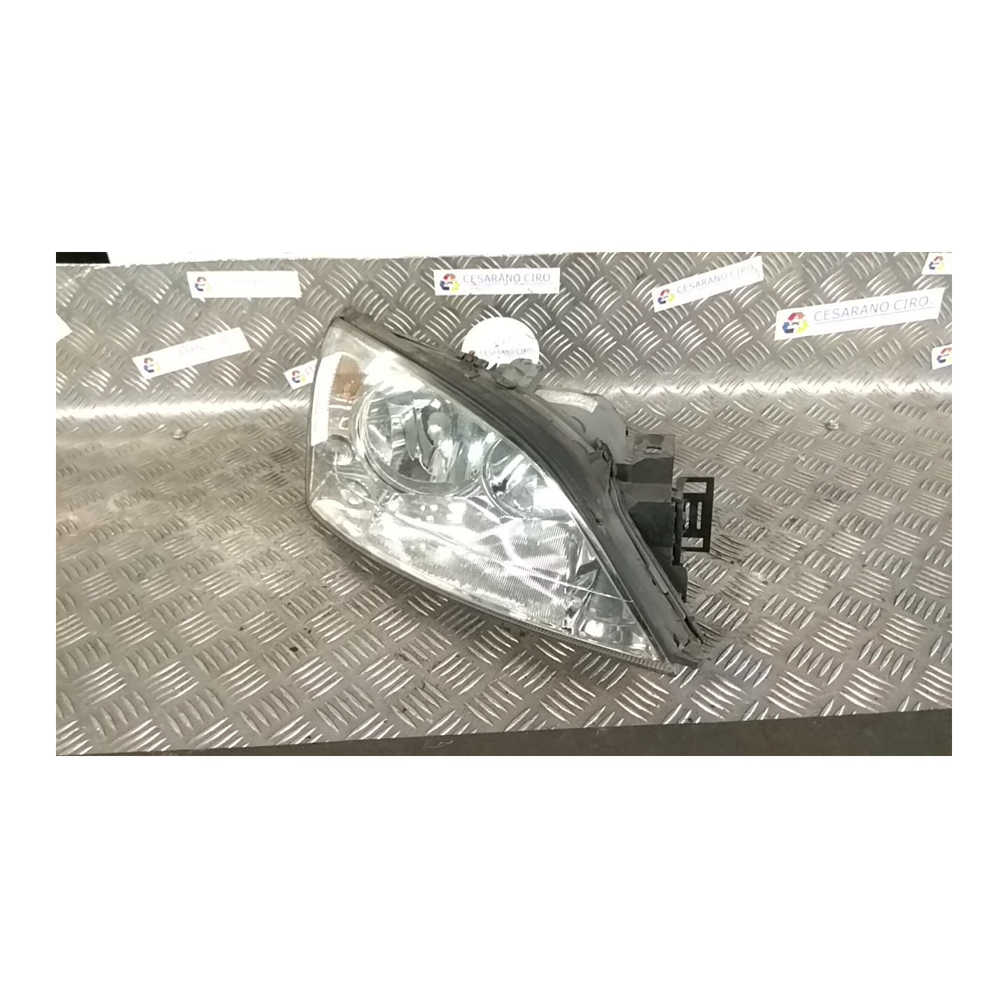 PROIETTORE DX. 219 FORD MONDEO (GE) (09/03-07/07) HJBB 1435619