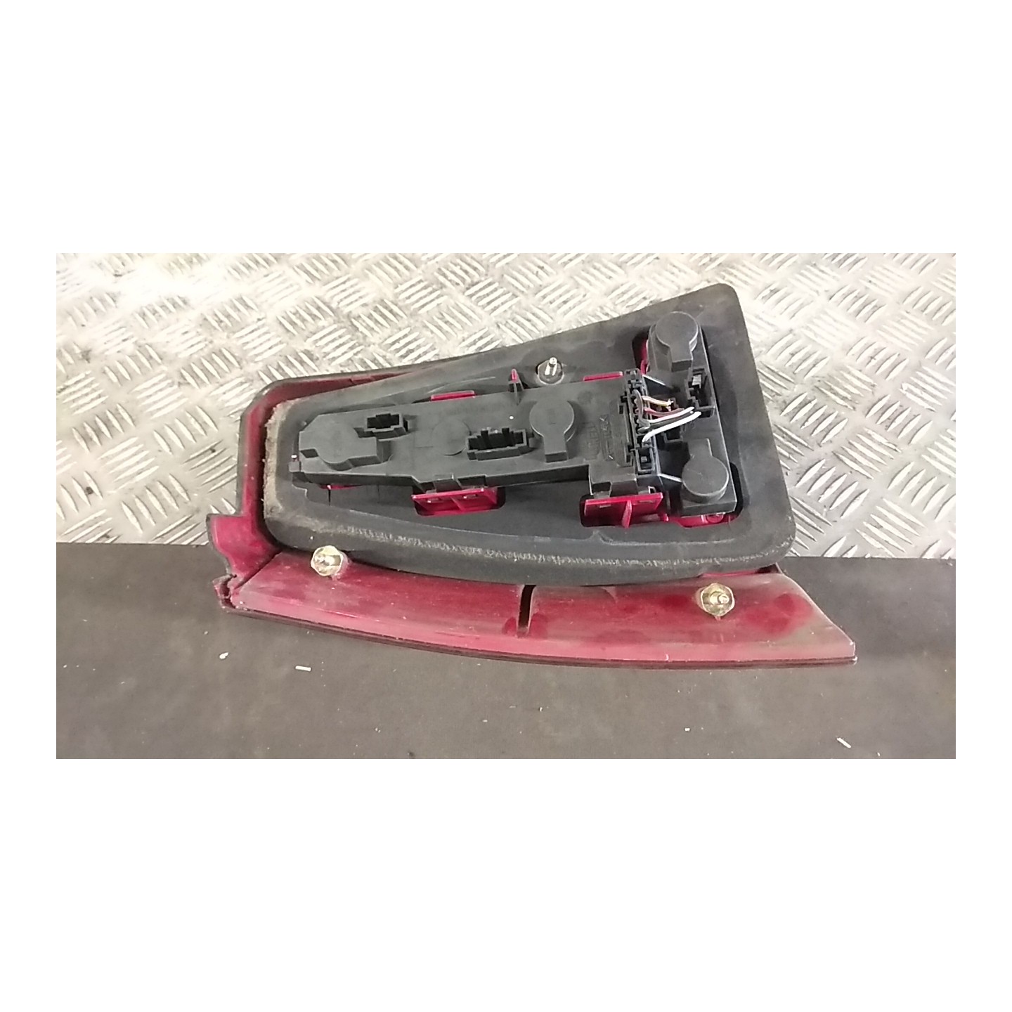 FANALE POST. DX. 038 VOLKSWAGEN GOLF (1J) (09/97-03/06) AKL 1J9945096AB