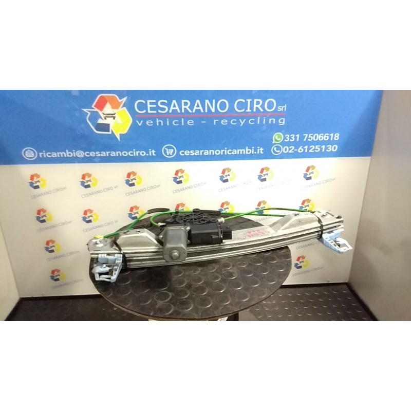 ALZACRISTALLO ELETTR. PORTA ANT. C/MOTORINO DX. 072 OPEL CORSA (S07) (07/06-02/11) Z12XEP 13269606