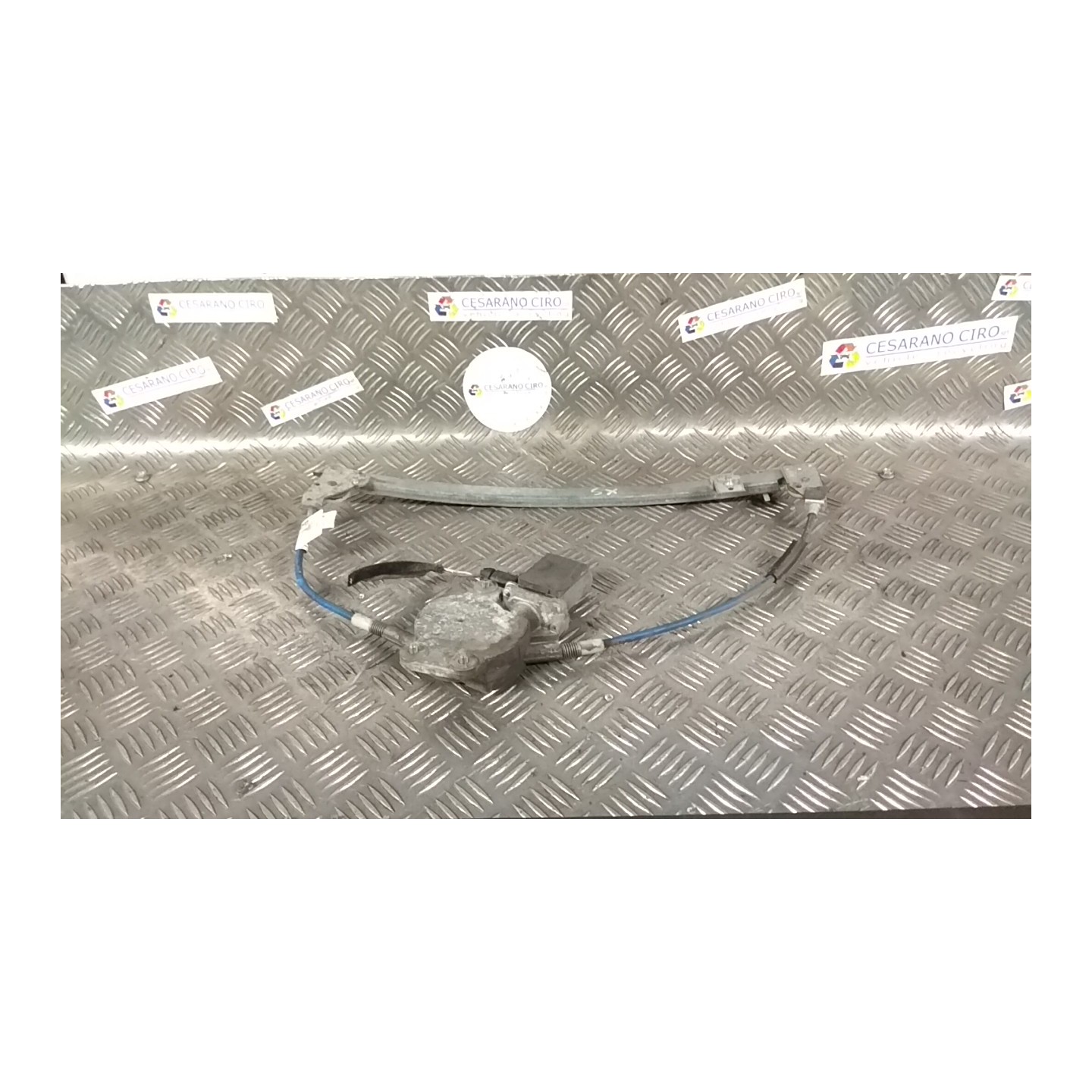 ALZACRISTALLO ELETTR. PORTA ANT. SX. 213 FIAT PUNTO 1A SERIE (11/93-10/99) 176A5000 46736433