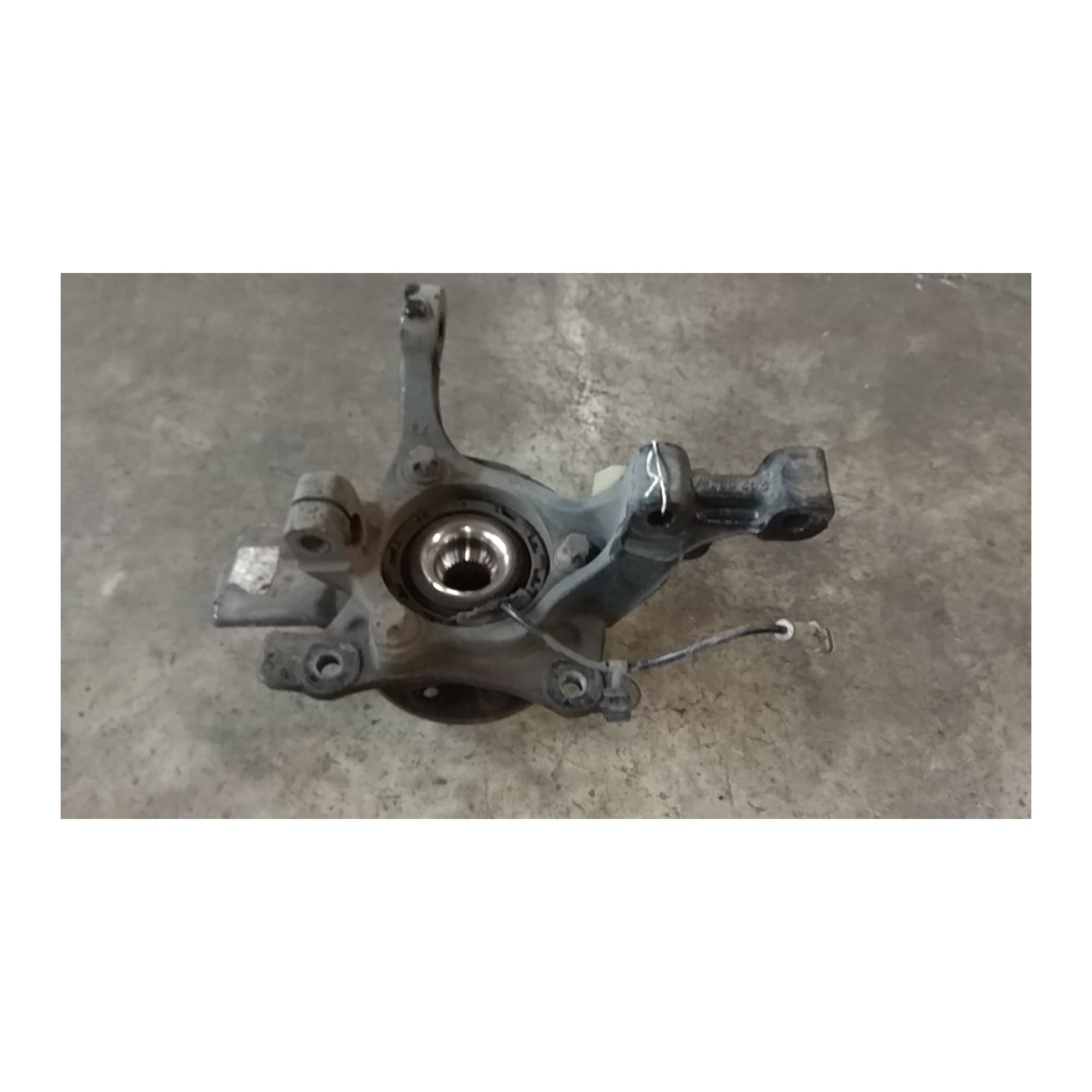 MONTANTE SOSP. ANT. SX. 009 OPEL ASTRA (A04) (01/04-03/11) Z17DTR 24447796