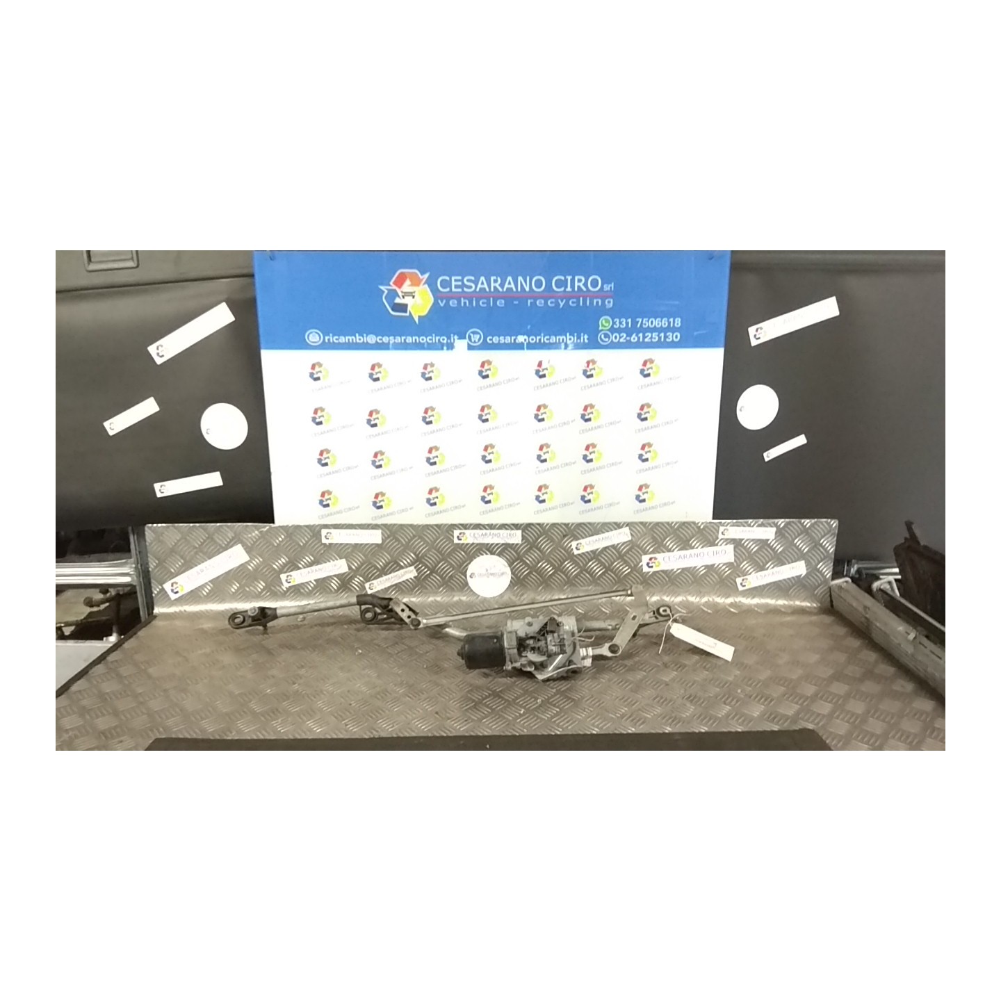 MECCANISMO TERGIPARABREZZA CON MOTORINO 297 RENAULT SCENIC 2A SERIE (06/03-08/09) K4M97 8200327016