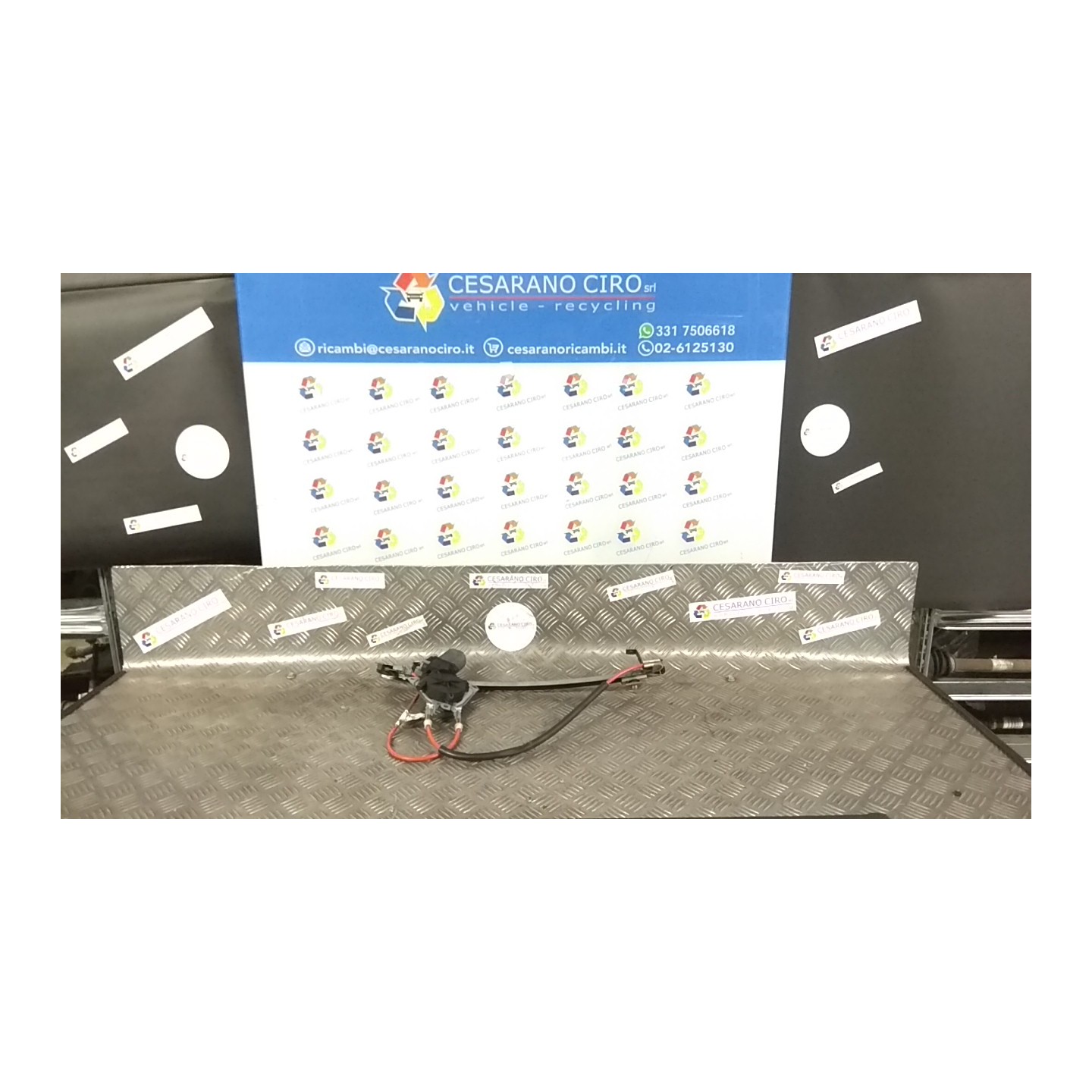 ALZACRISTALLO ELETTR. PORTA ANT. CON MOTORINO DX. 179 CITROEN SAXO (09/99-02/04) HFX 9222H0