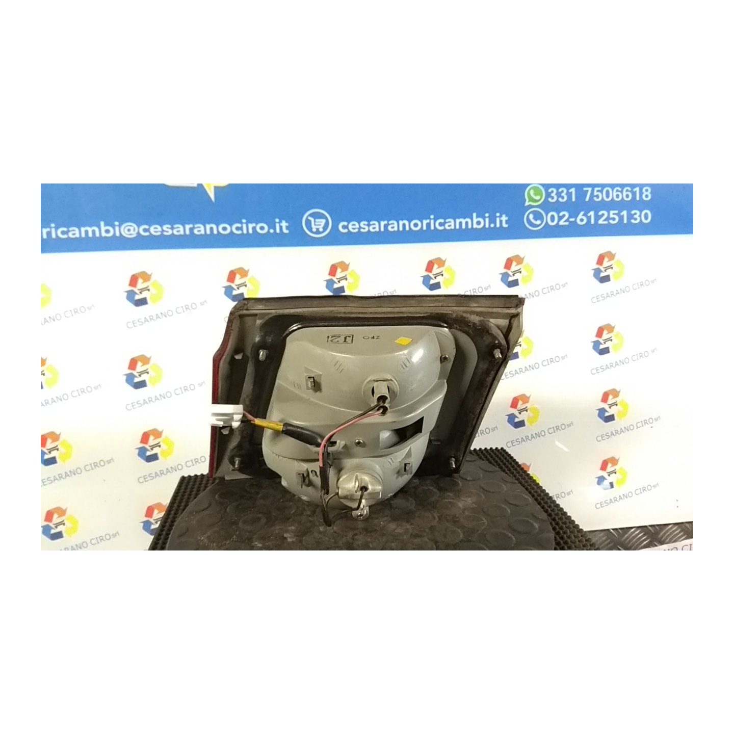 FANALE POST. PARTE INT. SX. 015 KIA CARENS 1A SERIE (07/02-02/08) D4EA 0K2JB51190