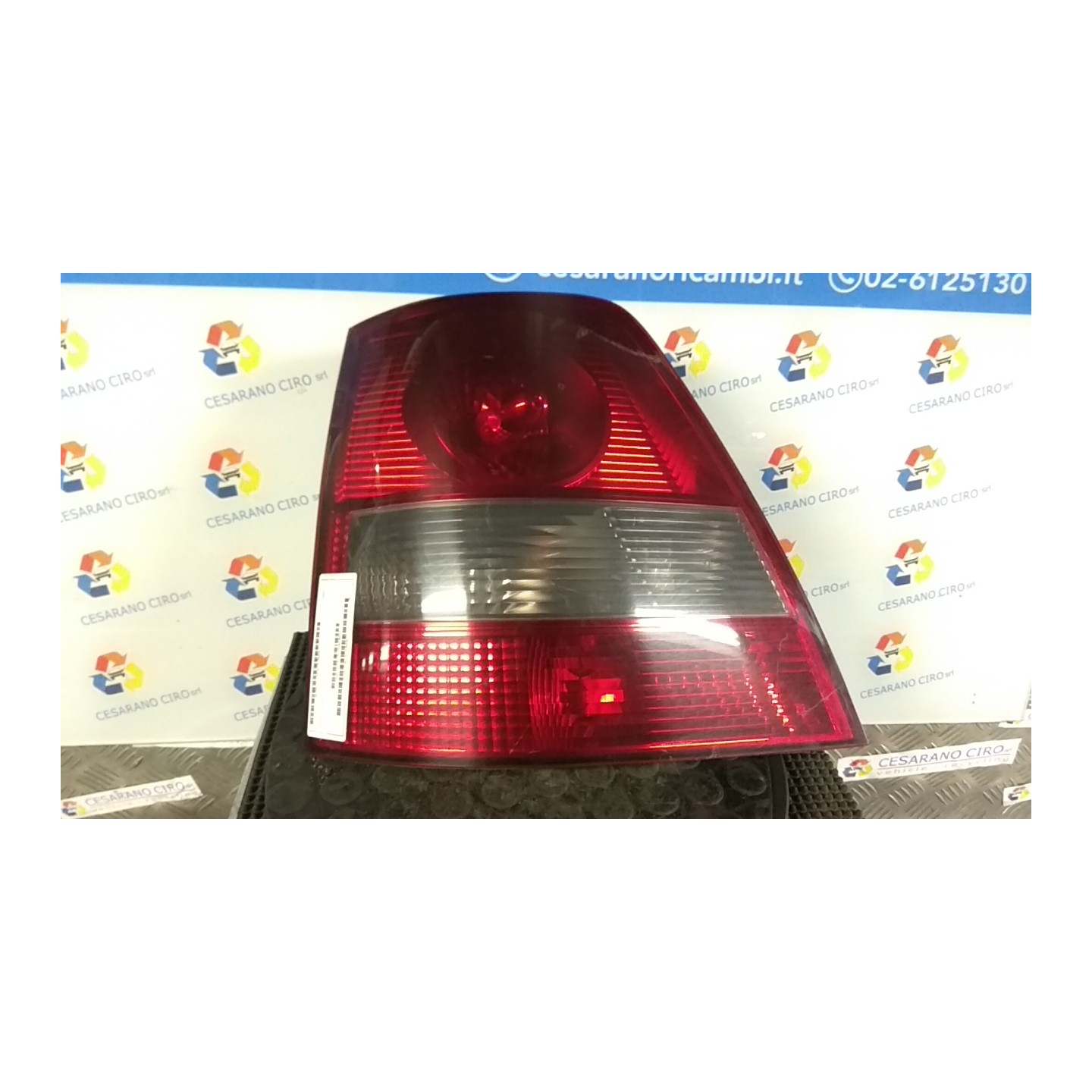 FANALE POST. SX. 045 KIA SORENTO 1A SERIE (07/02-12/06 D4CB 924013E010