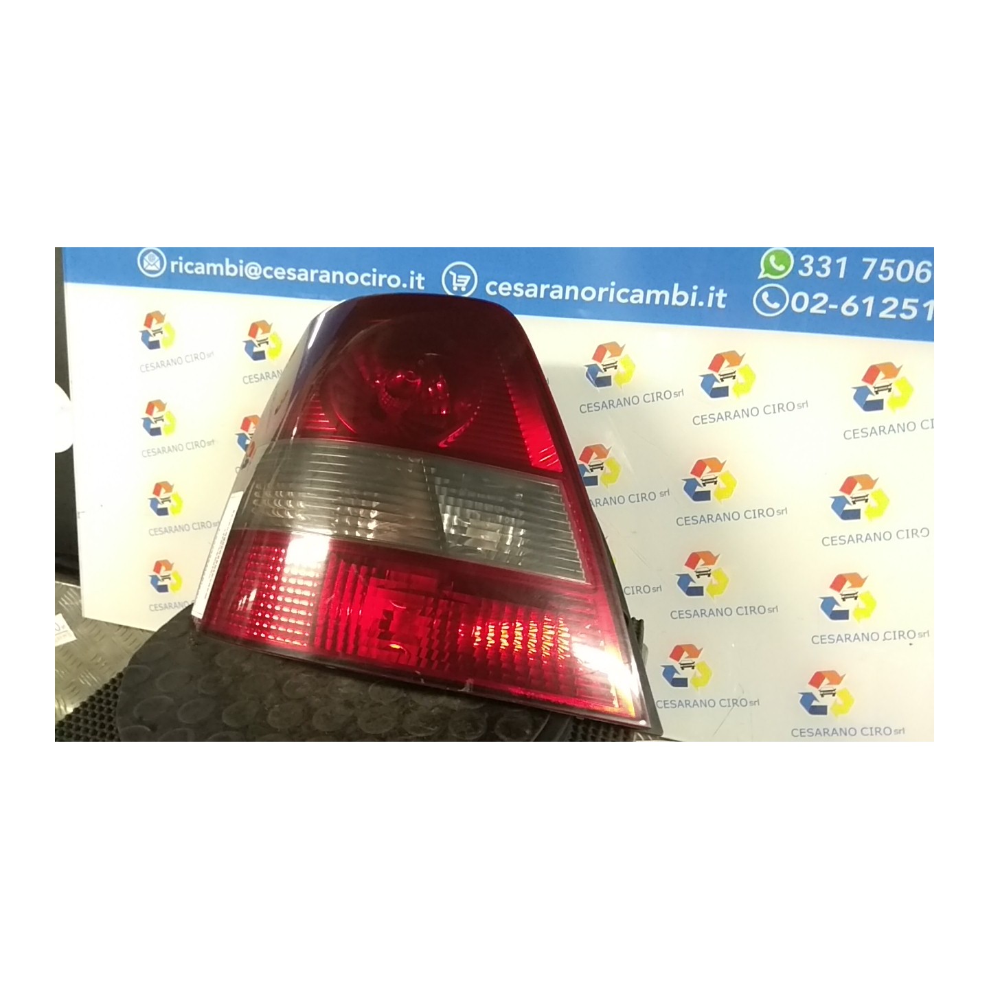 FANALE POST. SX. 045 KIA SORENTO 1A SERIE (07/02-12/06 D4CB 924013E010