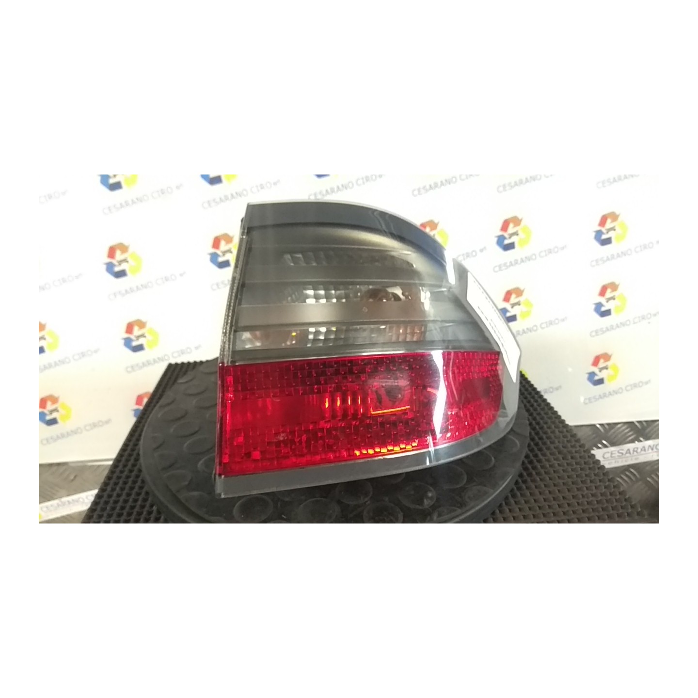 FANALE POST. PARTE EST. DX. 060 FORD S-MAX (CA1) (05/06-03/10) QXWA 1467472