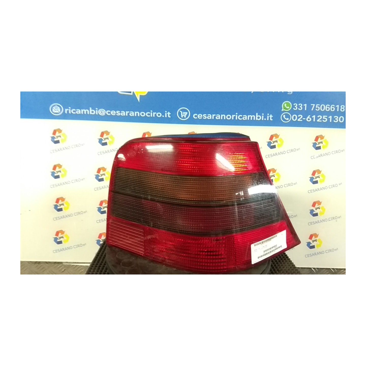FANALE POST. OSCURATO DX. 089 VOLKSWAGEN GOLF (1J) (09/97-03/06) AUS 1J6945096T