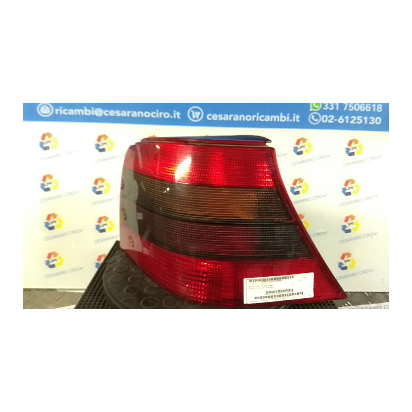 FANALE POST. OSCURATO DX. 089 VOLKSWAGEN GOLF (1J) (09/97-03/06) AUS 1J6945096T