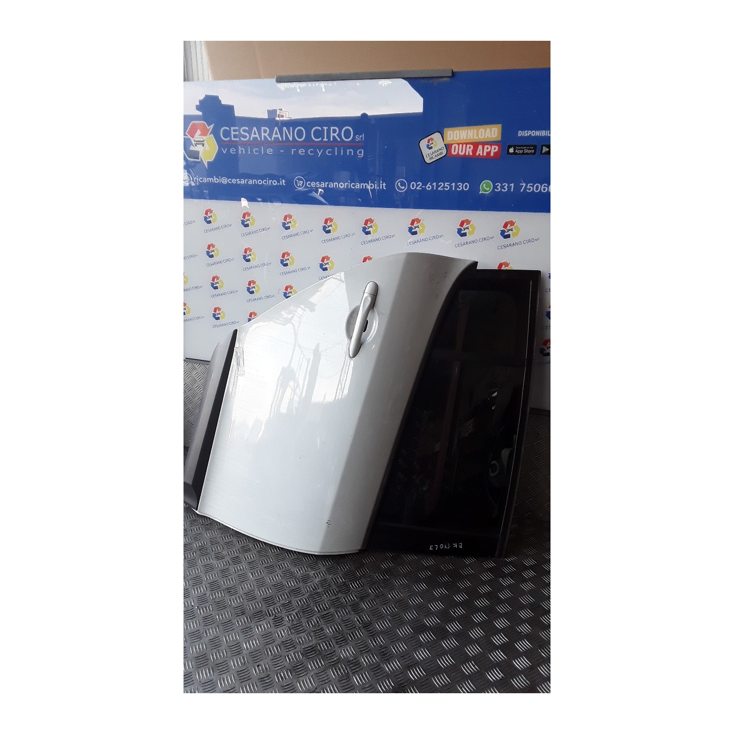 PORTA POST. DX. 107 RENAULT MEGANE 3A SERIE (10/08-) K4MR8 821006386R