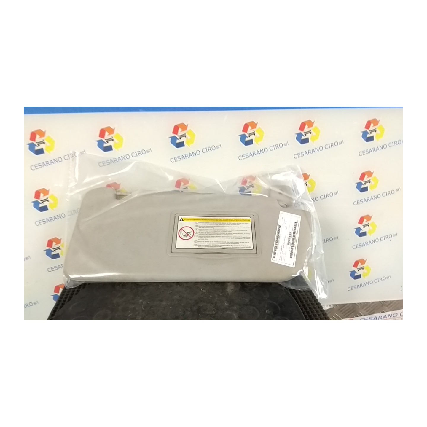 ALETTA PARASOLE PARABREZZA DX. 128 PEUGEOT 5008 (10/09-03/17) 5FW 8163CS