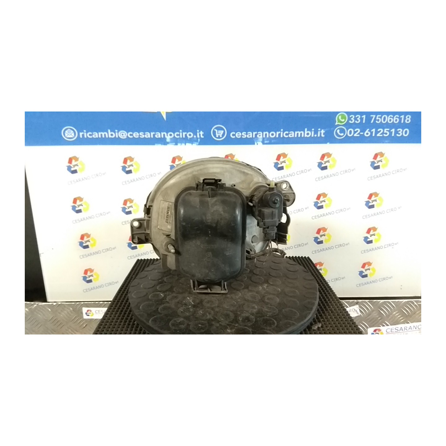 PROIETTORE DX. 104 RENAULT TWINGO 1A SERIE (08/98-09/07) D7FB7 7701049687