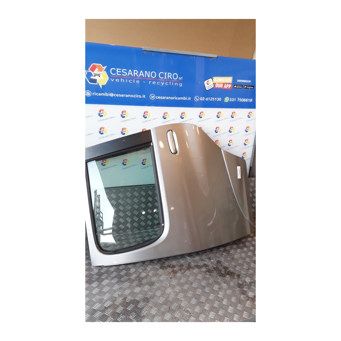 PORTA POST. SX. 162 TOYOTA YARIS VERSO (01/03-06/07) 2NZFE 6700452040