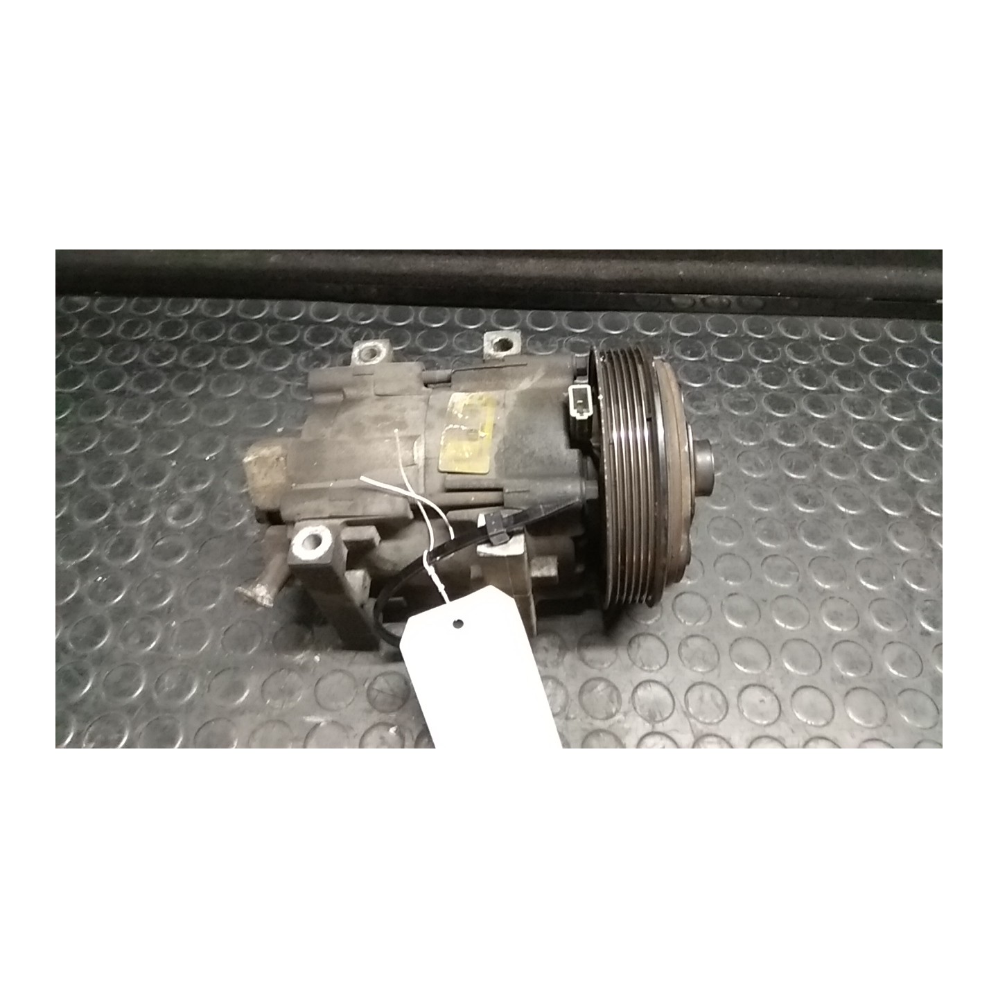 COMPRESSORE A/C 042 FORD KA (CCQ) (11/96-10/08) J4D 4586645
