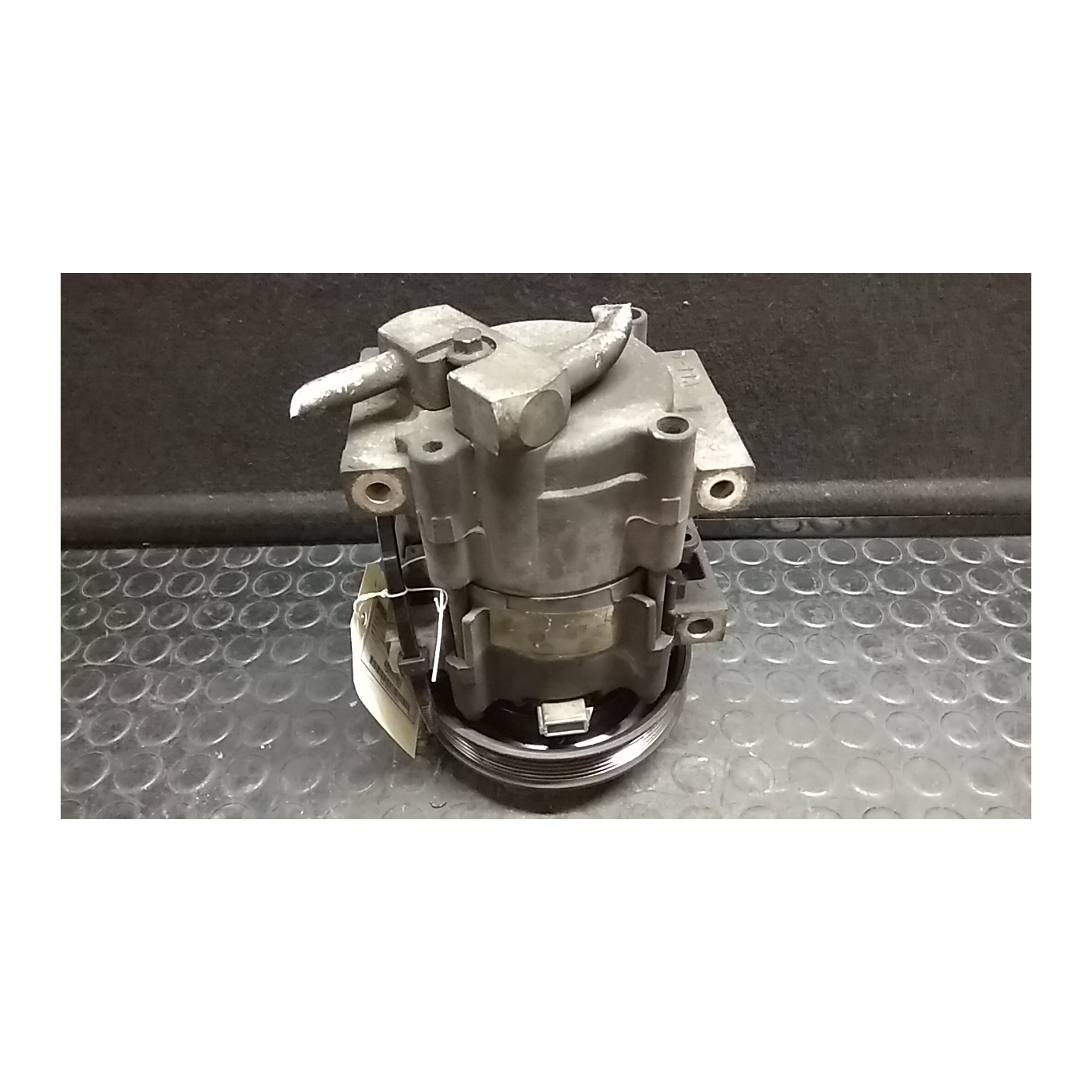 COMPRESSORE A/C 042 FORD KA (CCQ) (11/96-10/08) J4D 4586645