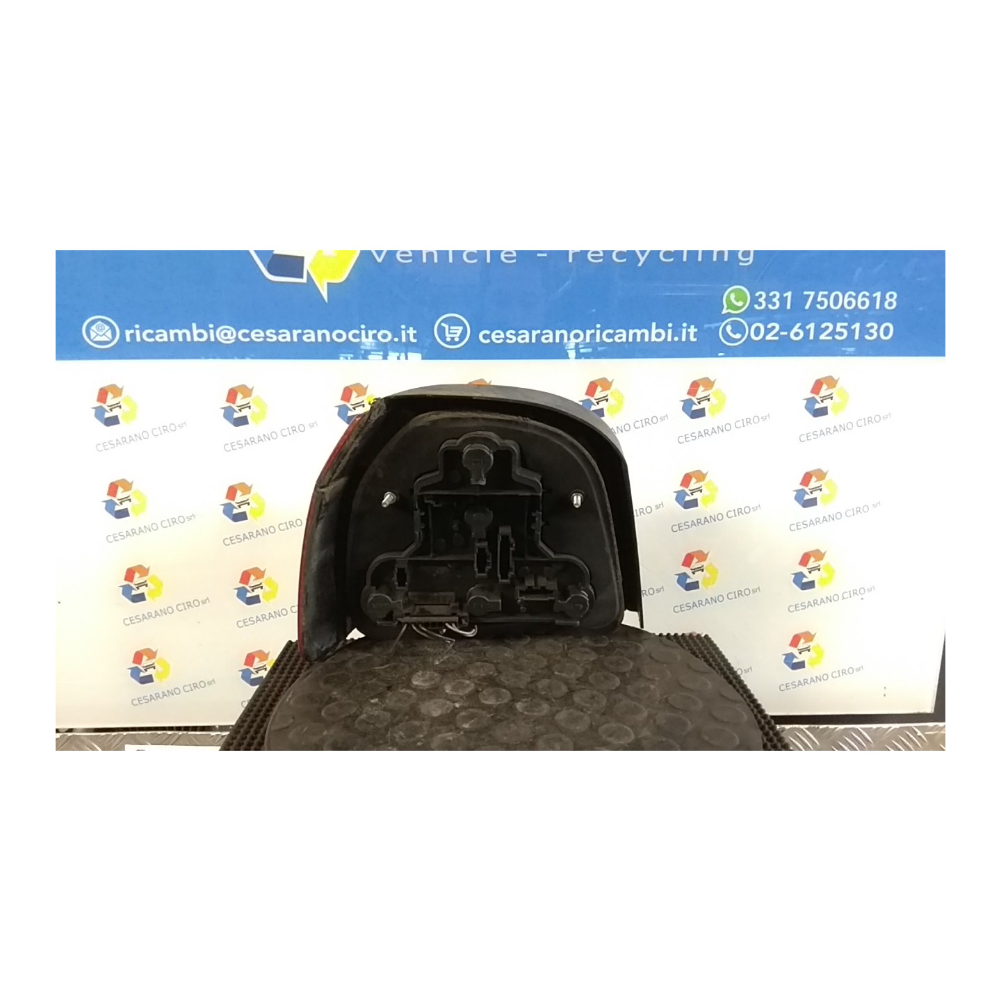FANALE POST. DX. 244 VOLKSWAGEN GOLF (1H) (11/91-12/98) AEA 1H6945112A