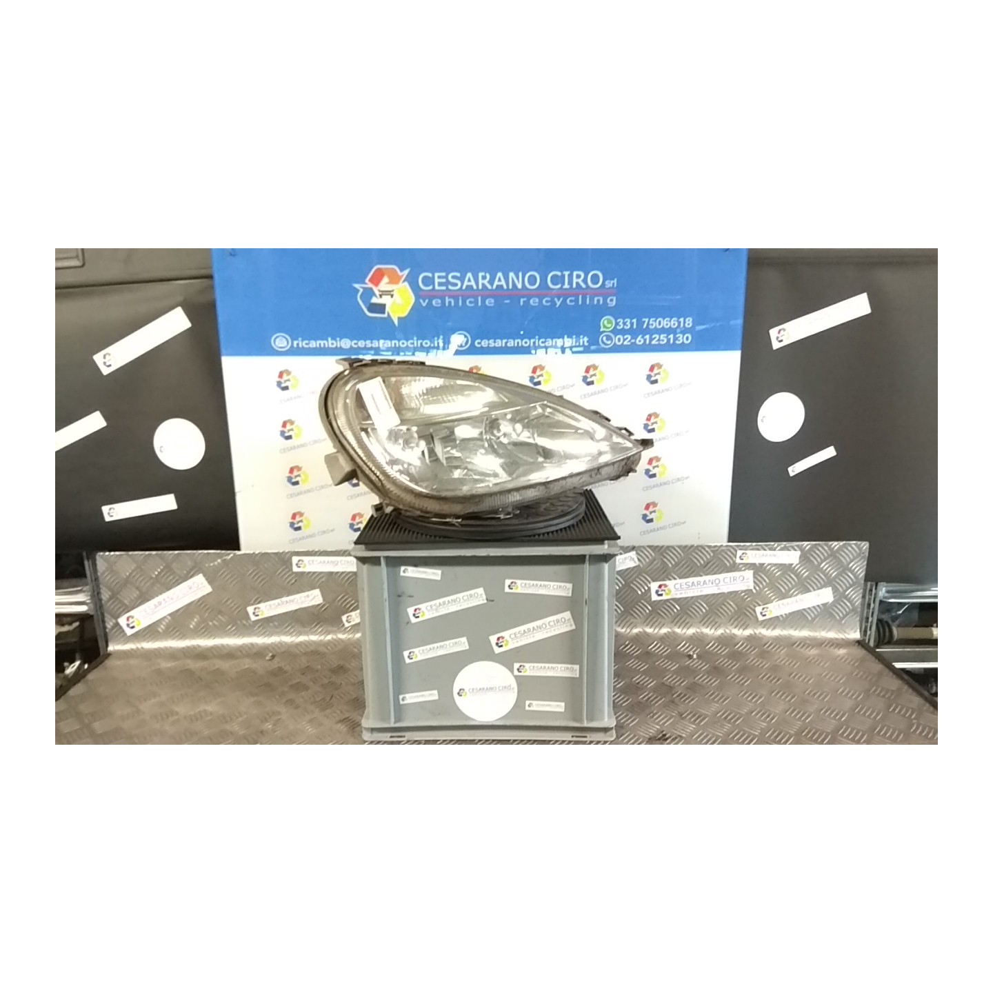 PROIETTORE DX. 252 MERCEDES-BENZ CLASSE A (W168) (03/01-06/04) 668942 A1688201861