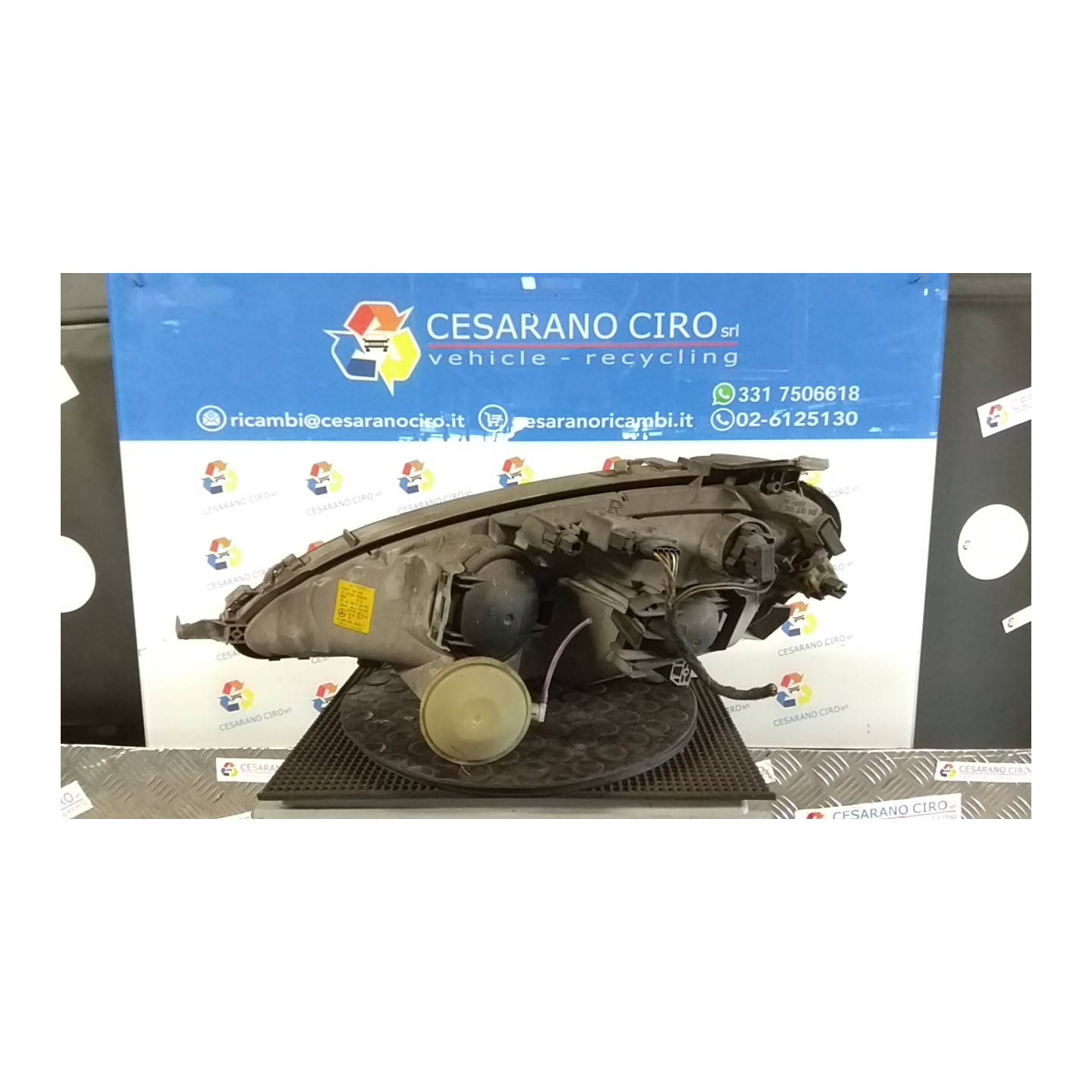 PROIETTORE DX. 252 MERCEDES-BENZ CLASSE A (W168) (03/01-06/04) 668942 A1688201861