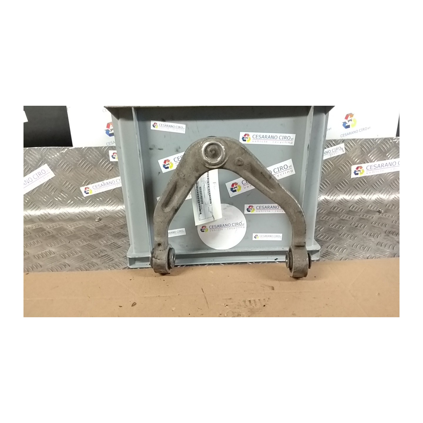 BRACCIO OSCILLANTE SUP. SOSP. ANT. DX. 145 ALFA ROMEO 159 (X3/X9) (07/05-06/13) 939A2000 51817624