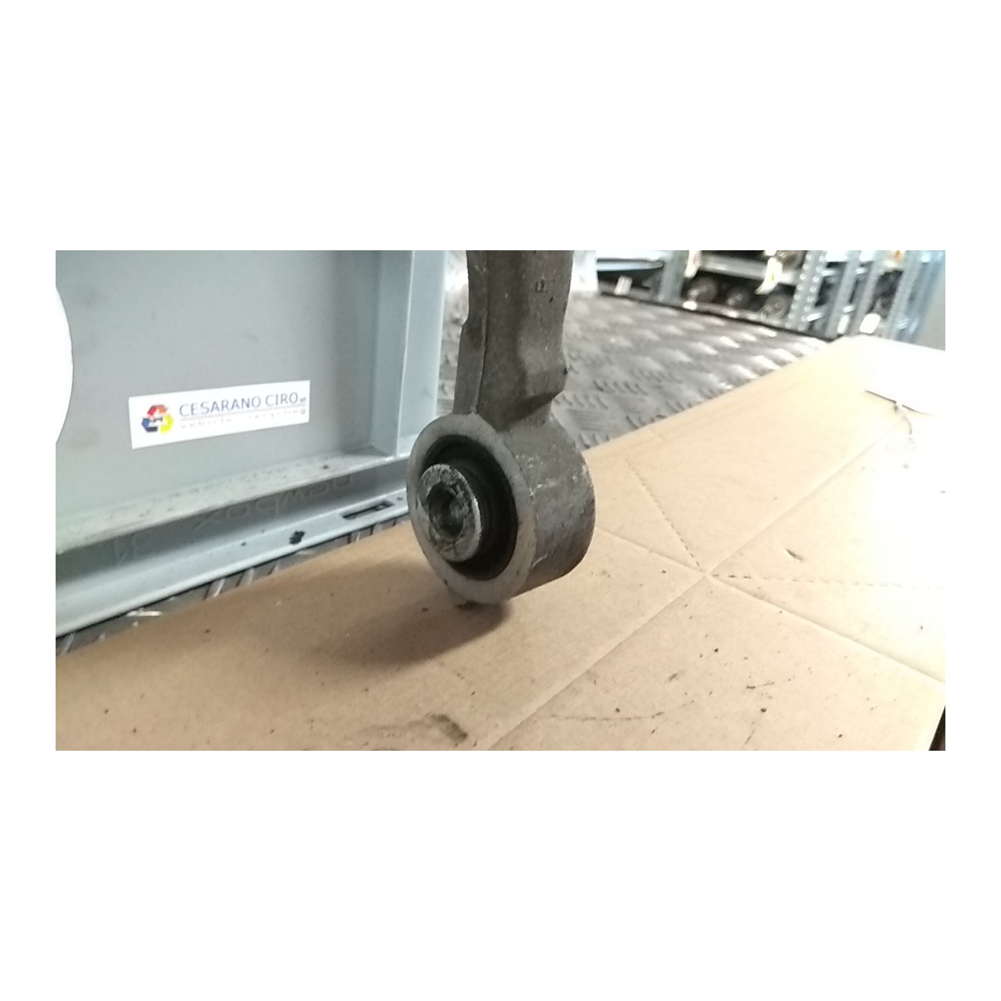BRACCIO OSCILLANTE SUP. SOSP. ANT. DX. 145 ALFA ROMEO 159 (X3/X9) (07/05-06/13) 939A2000 51817624