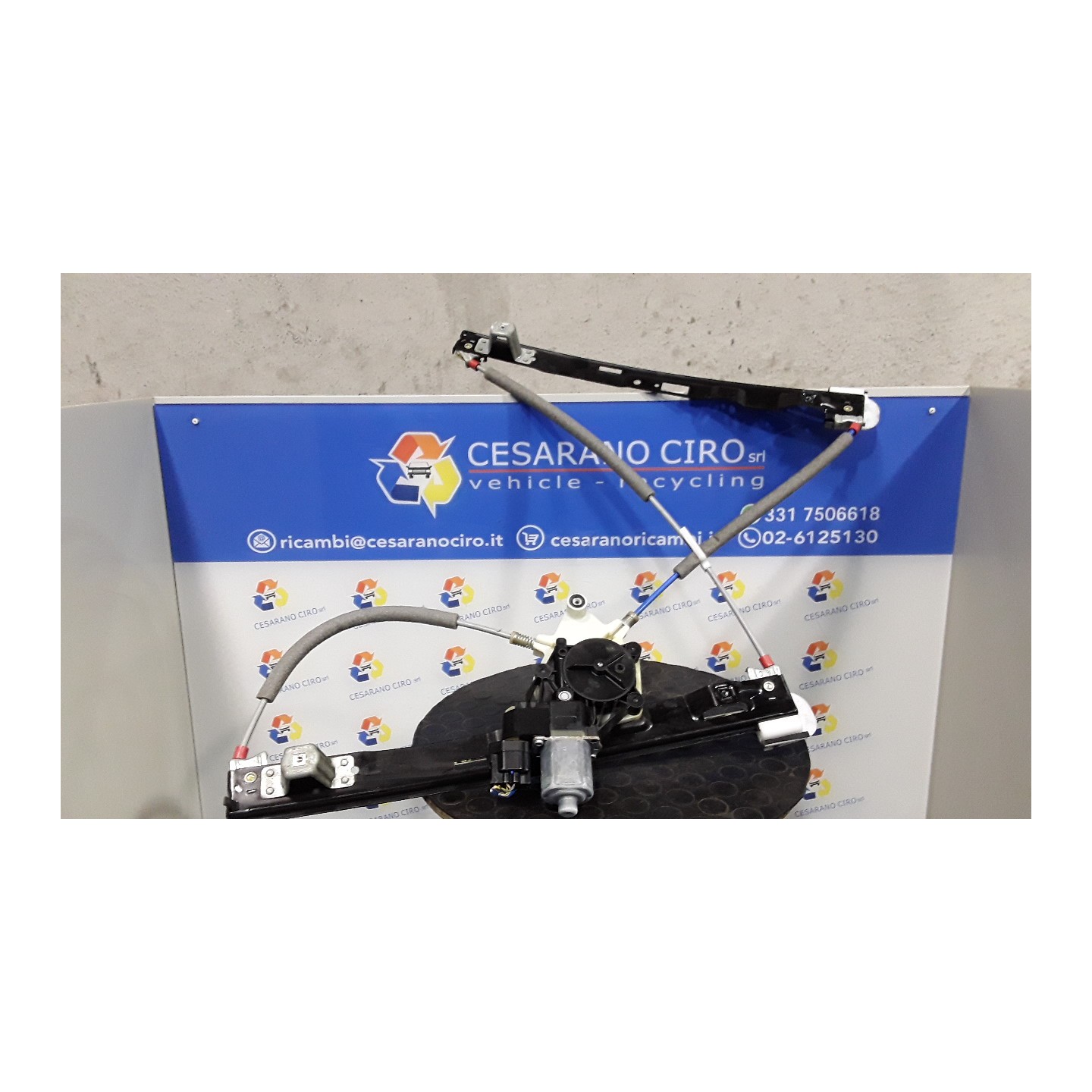 ALZACRISTALLO ELETTR. PORTA ANT. SX. 034 FORD B-MAX (CB2) (07/12-) SFJA 1891065