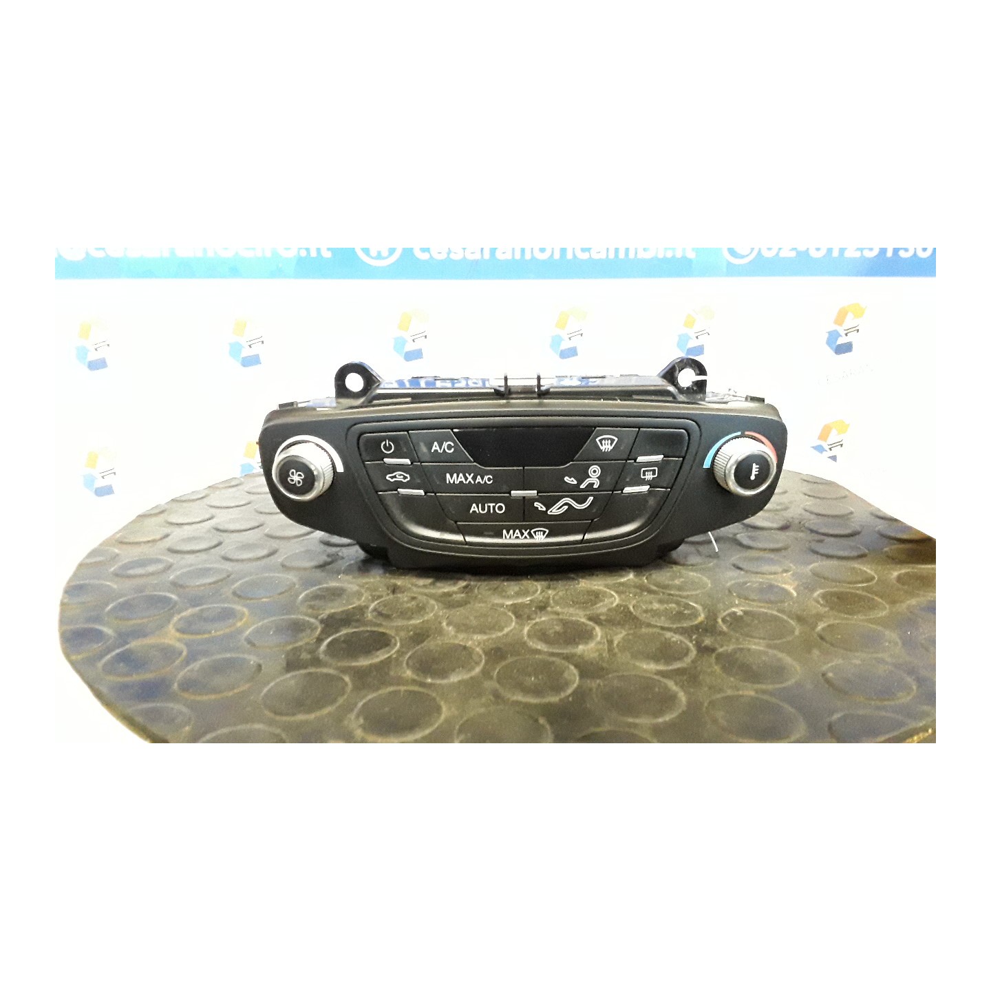 BLOCCO COMANDO CLIMATIZZAZIONE C/PARABR. RISC. 042 FORD B-MAX (CB2) (07/12-) SFJA 1944298