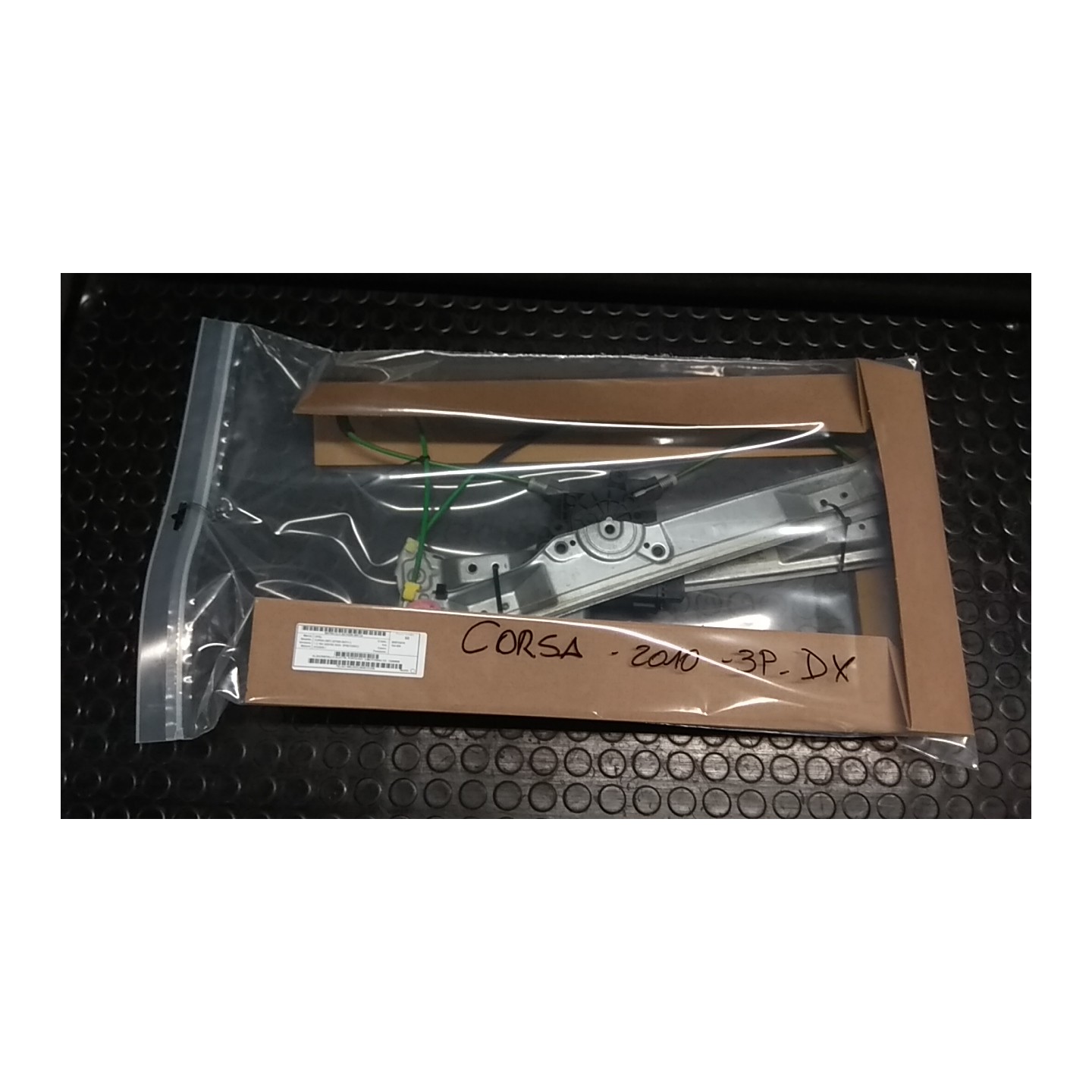 ALZACRISTALLO ELETTR. PORTA ANT. C/MOTORINO DX. 124 OPEL CORSA (S07) (07/06-02/11) A12XER 13269606