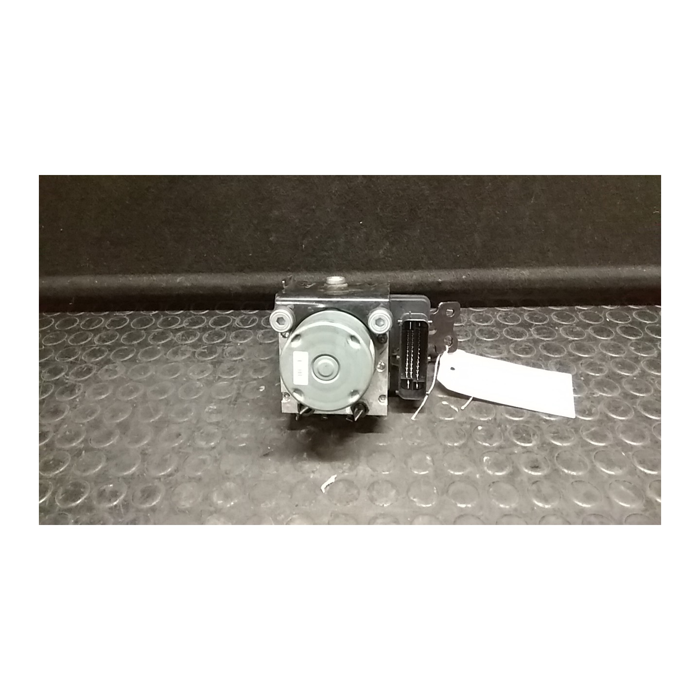 AGGREGATO ABS C/CONTROLLO STABILITA ELETTR. 122 HYUNDAI IX35 (02/10-) D4FD 589202Y620
