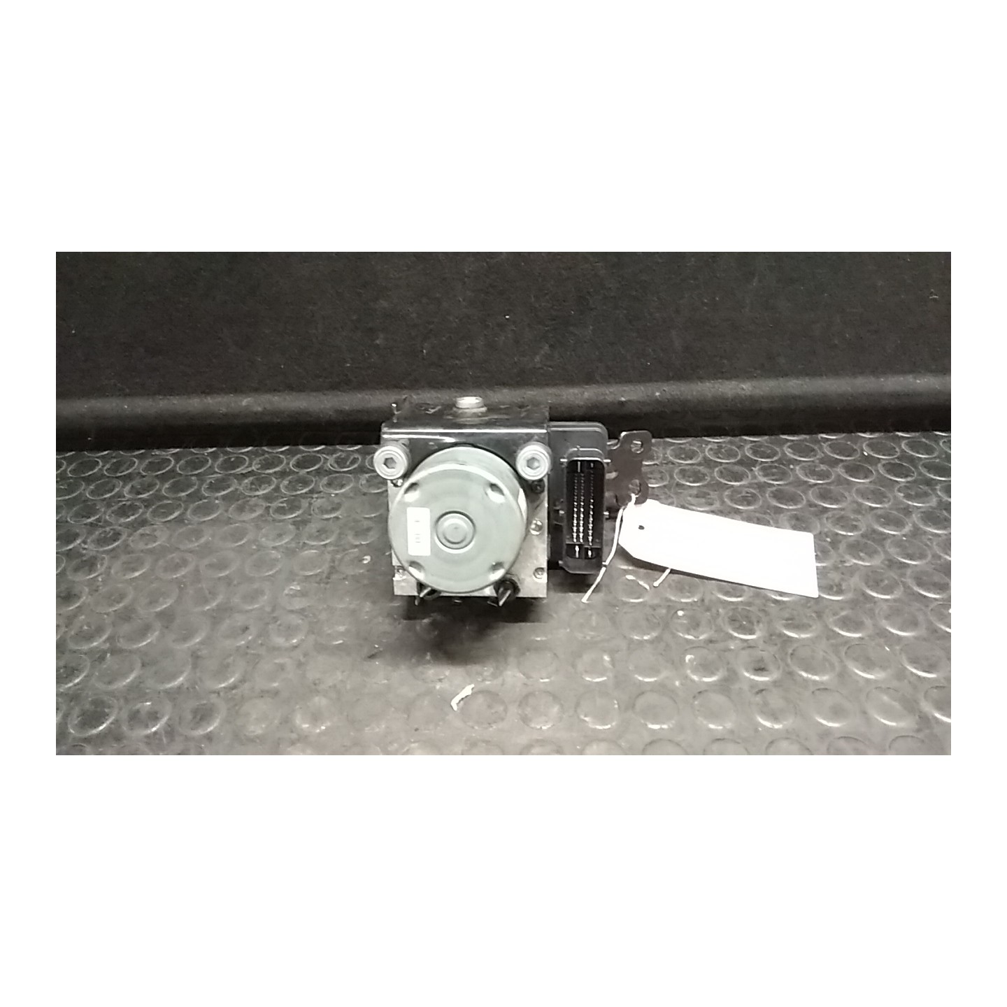 AGGREGATO ABS C/CONTROLLO STABILITA ELETTR. 122 HYUNDAI IX35 (02/10-) D4FD 589202Y620