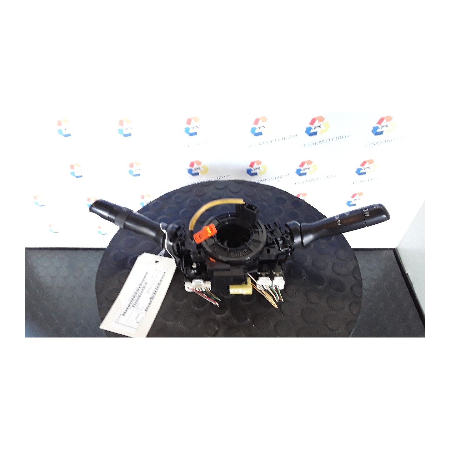 BLOCCO COMANDI TERGICRISTALLI 050 TOYOTA AYGO 1A SERIE (04/05-10/14) 1KRFE 846520H010