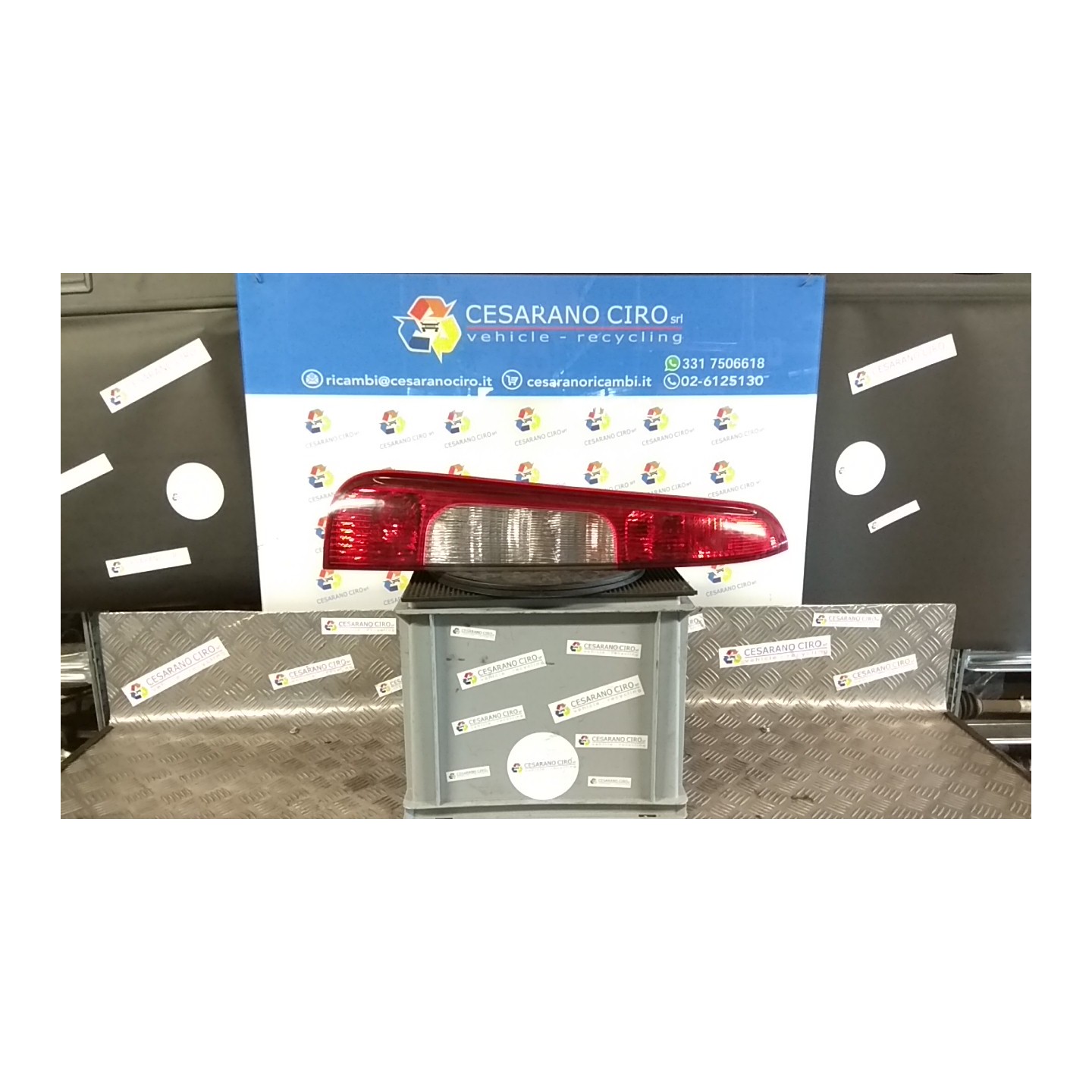 FANALE POST. SX. 103 FORD FOCUS C-MAX (CAP) (10/03-12/08 HHDA 1347455