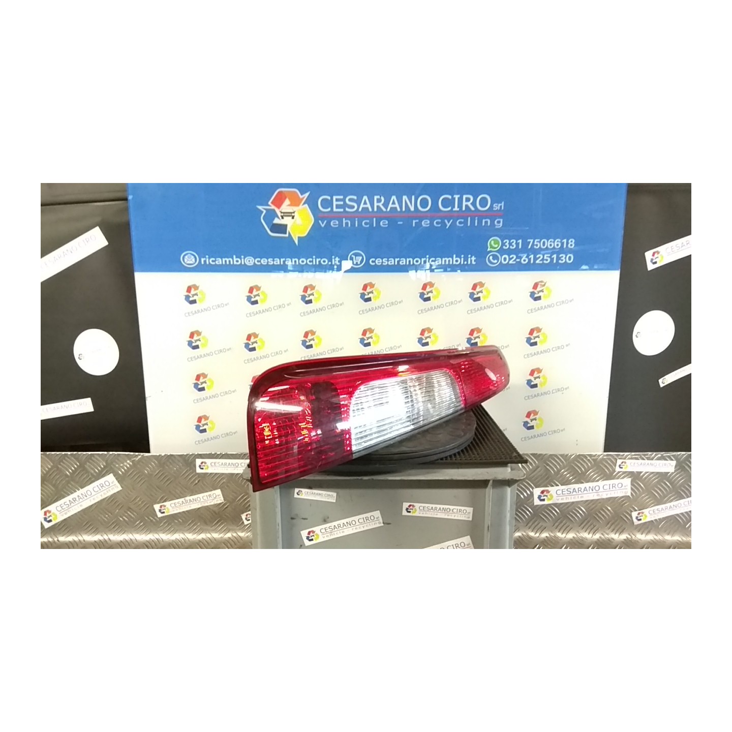 FANALE POST. SX. 103 FORD FOCUS C-MAX (CAP) (10/03-12/08 HHDA 1347455