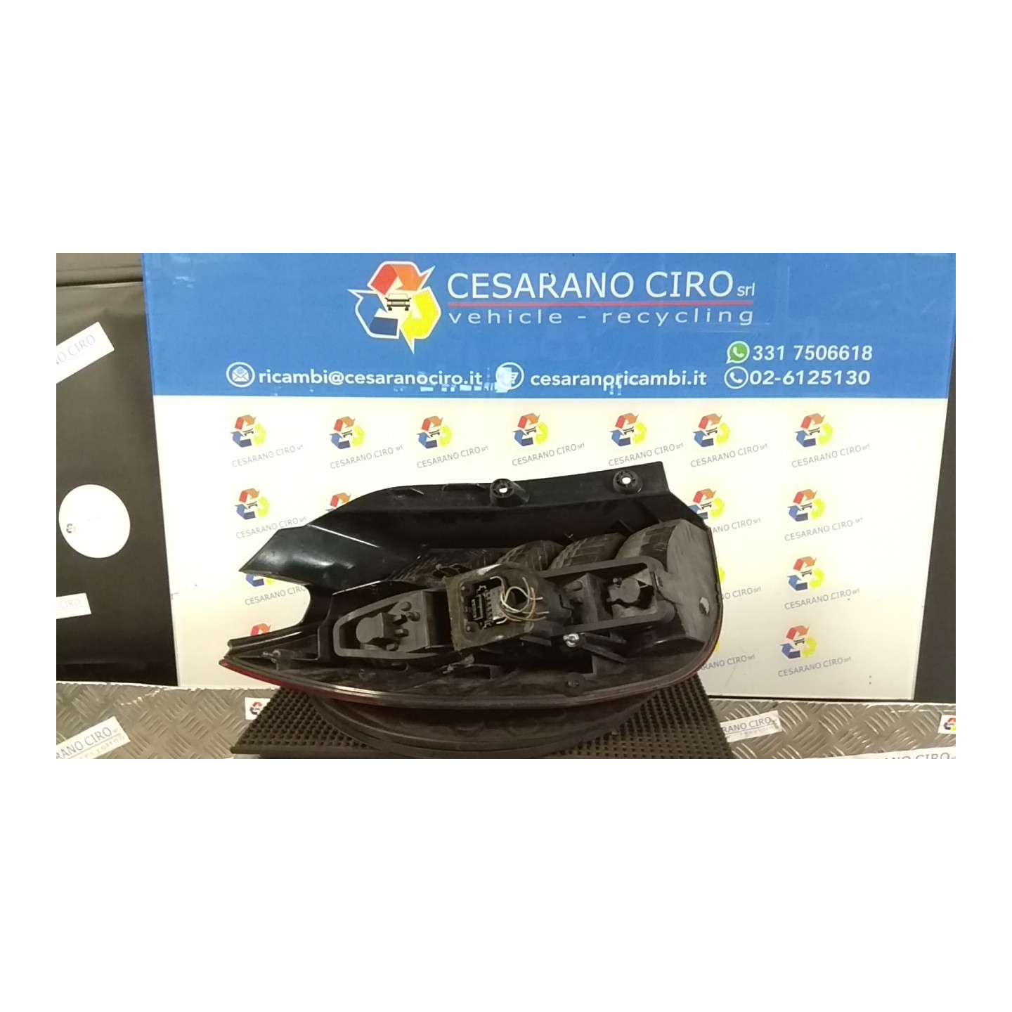 FANALE POST. DX. 149 RENAULT SCENIC 2A SERIE (06/03-08/09) F9QD8 8200127702