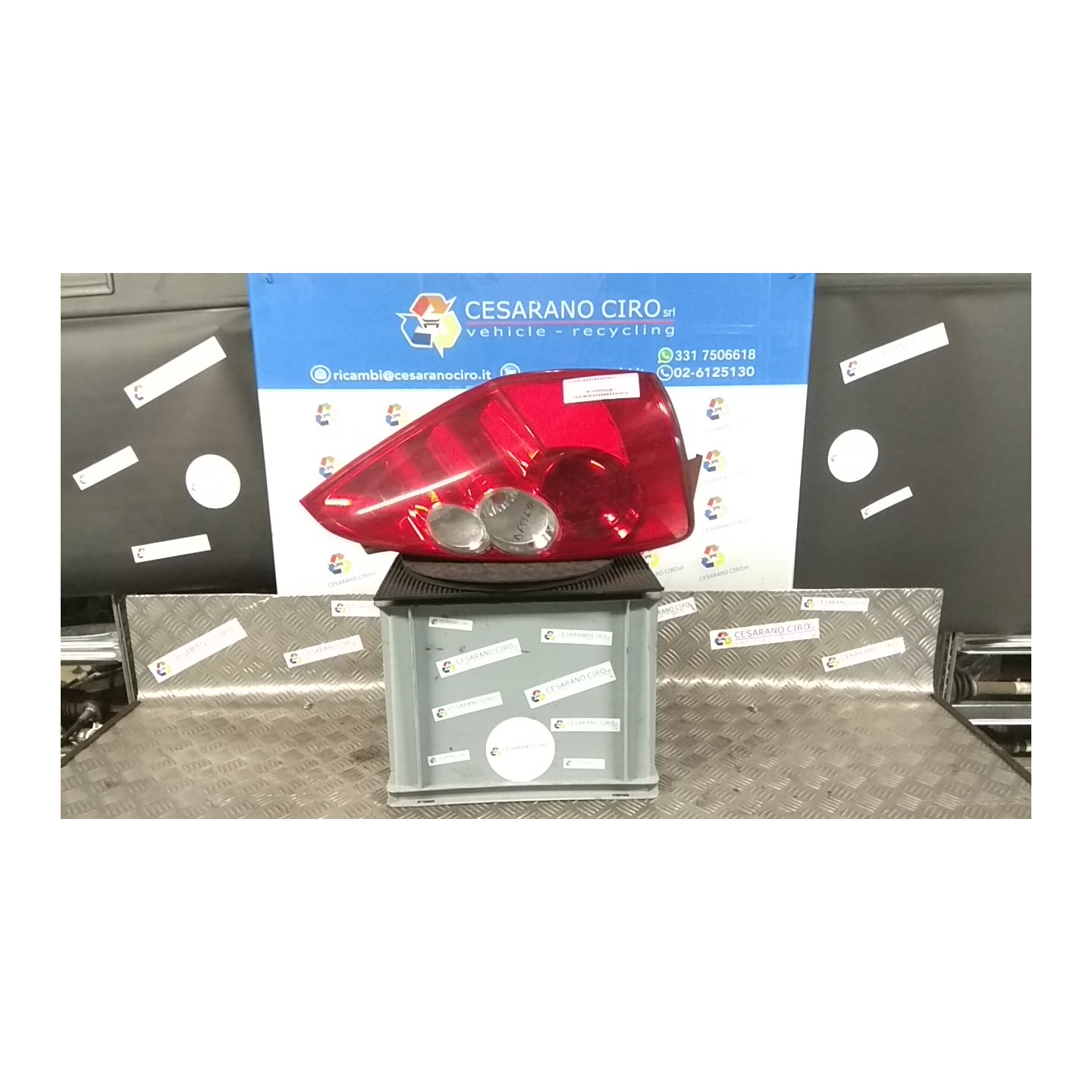 FANALE POST. DX. 179 MAZDA MAZDA 5 1A SERIE (07/05-10/10 L8 C23551150E