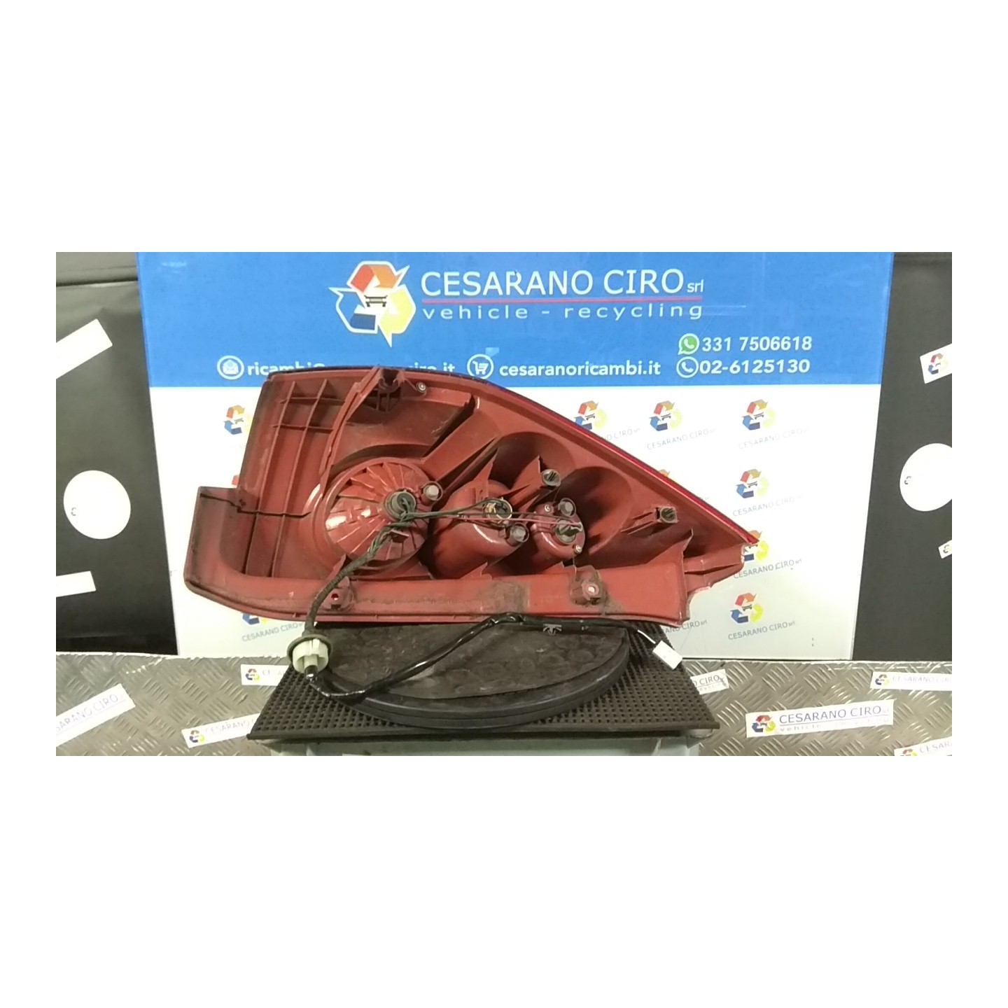 FANALE POST. DX. 179 MAZDA MAZDA 5 1A SERIE (07/05-10/10 L8 C23551150E